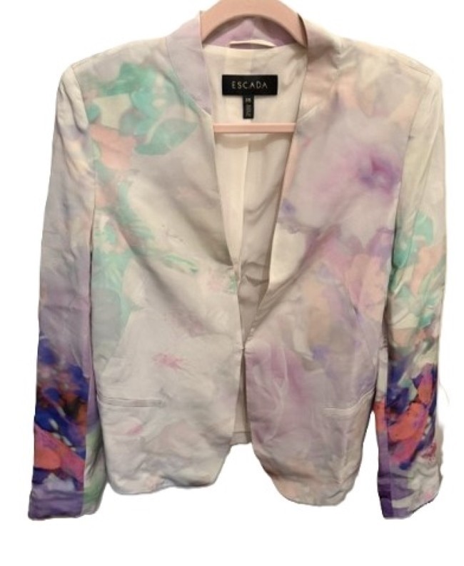 Escada Jacket Blazer 100% Silk Floral EU 36 US 4 Ivory Pastel Hook Front