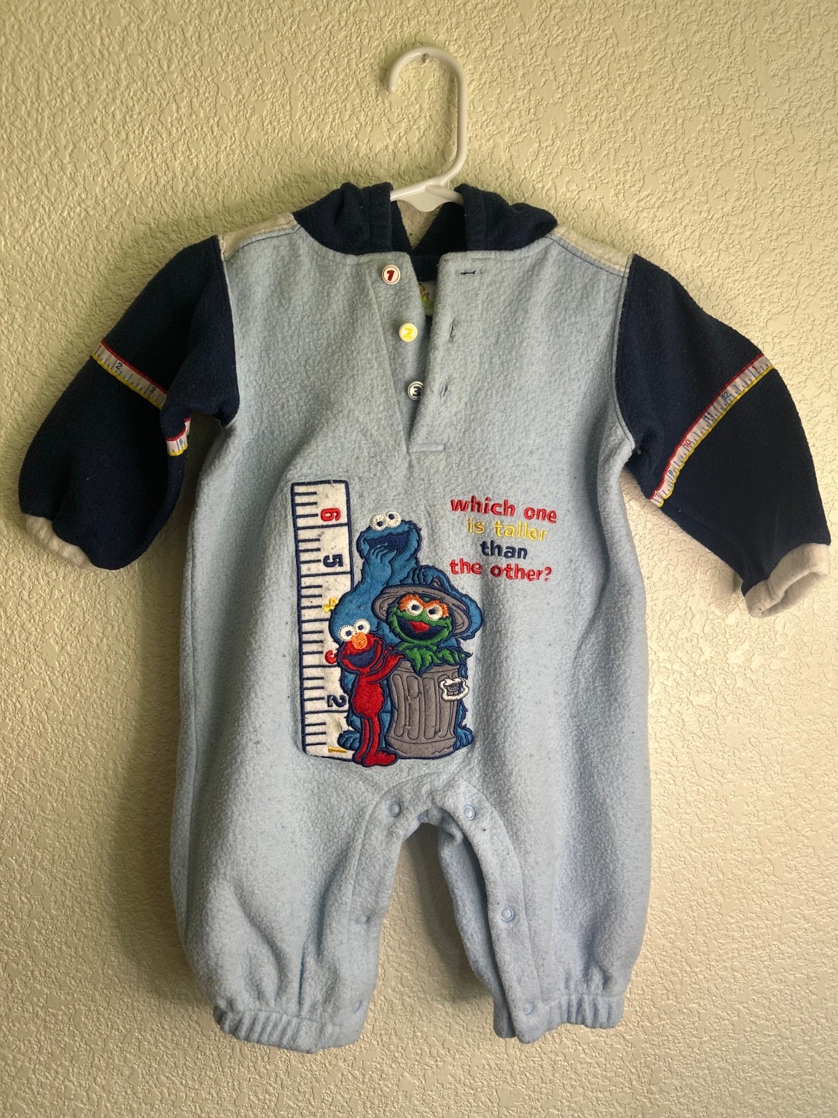 Sesame Street vintage hooded counting fleece romper 6/9M