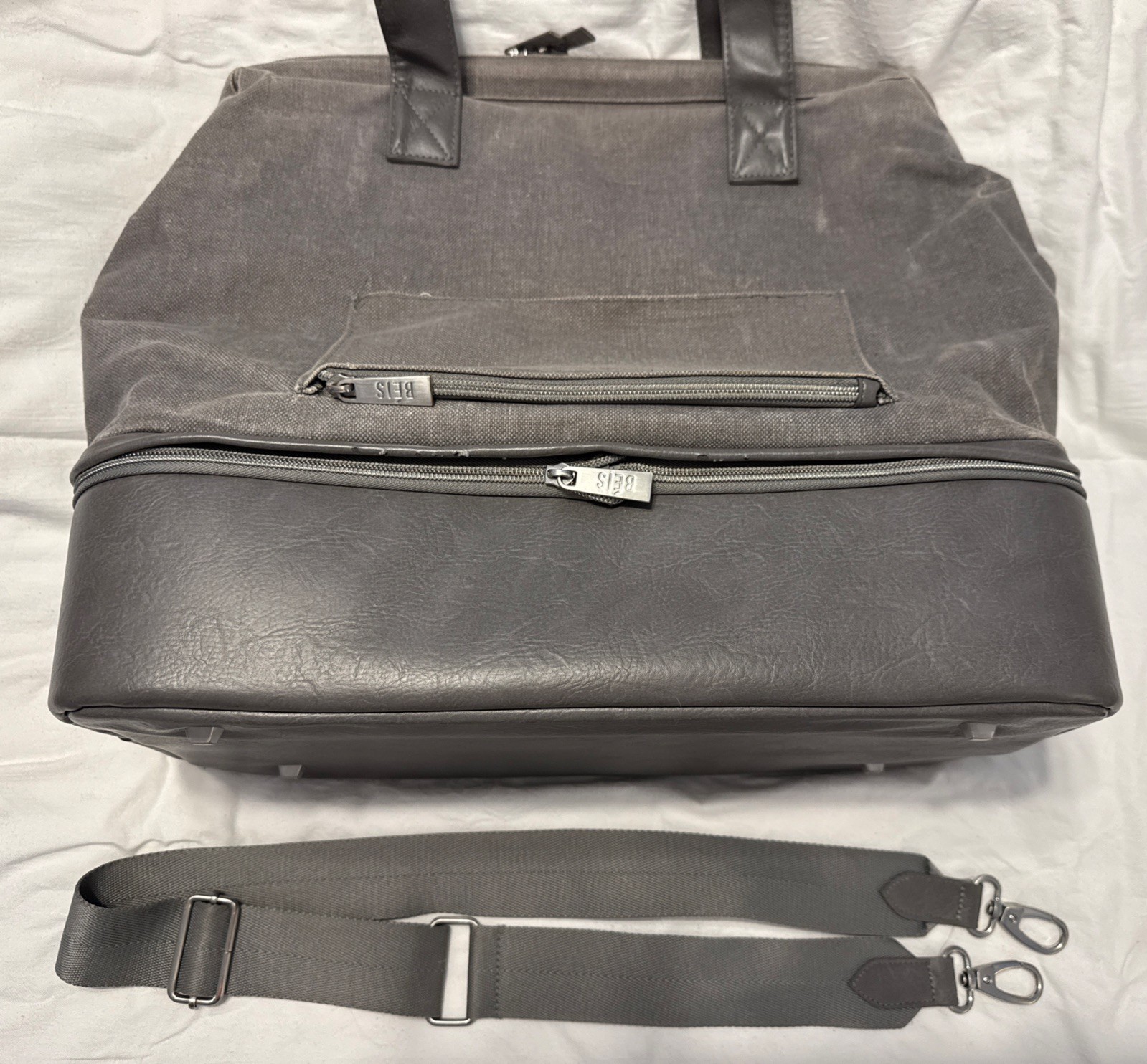 BEIS Gray Weekender Convertible Bag w/Strap 16.5″L x 8.5″W x 13.5″H Clean Unisex