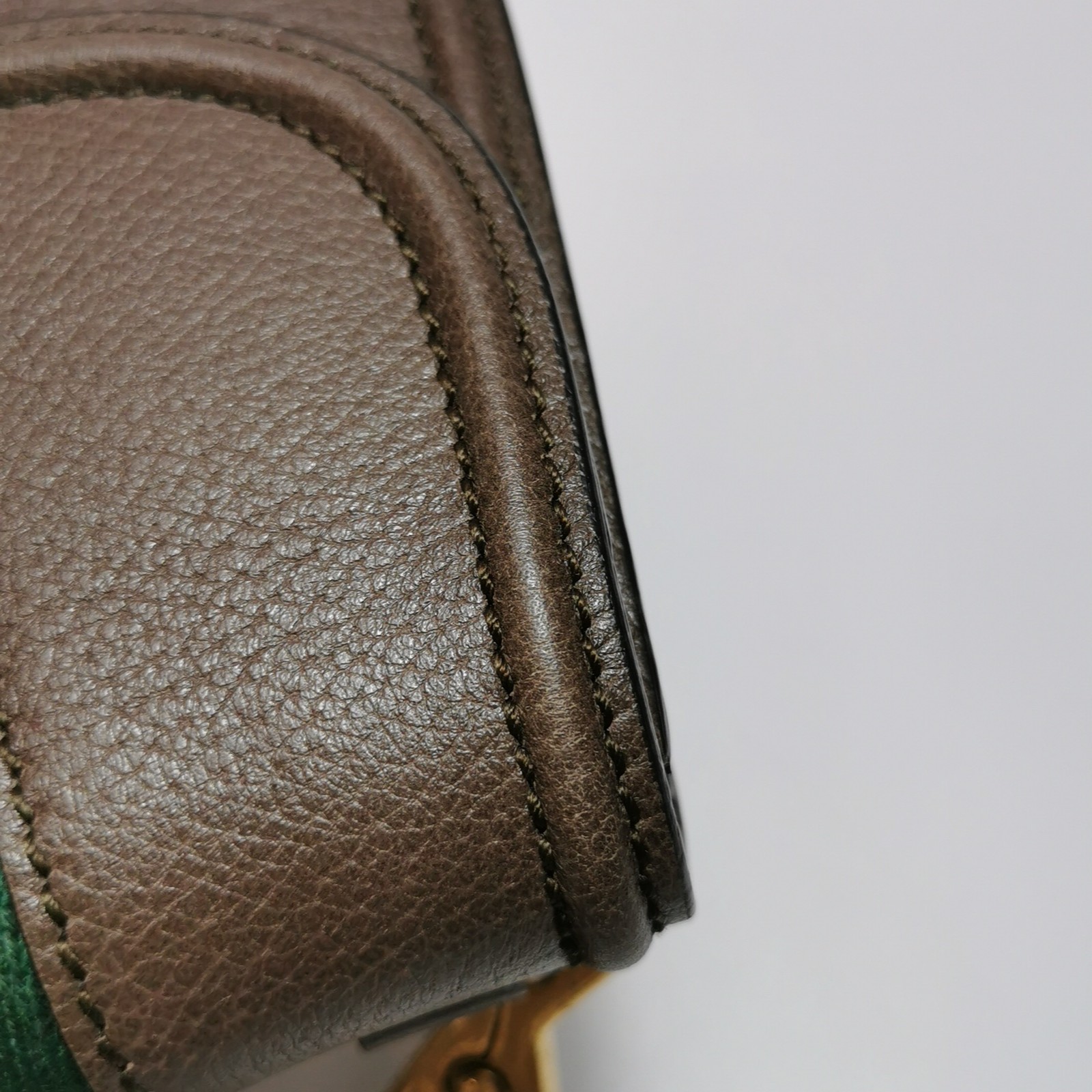 GUCCI Sherry Leather Shoulder Bag Totem Crystal Heart Brown 500756 Auth