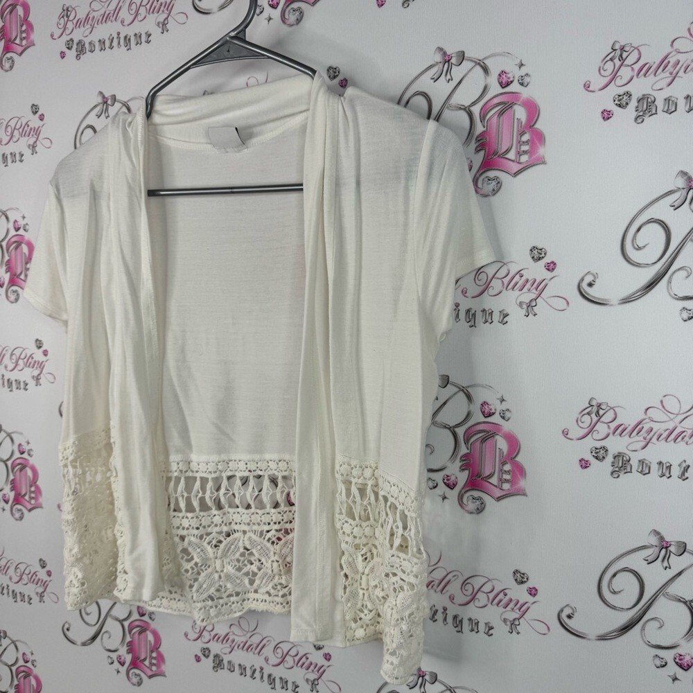 Suzy Shier cardigan shrug tshirt crochet hem bottom cream White Knit Cardigan