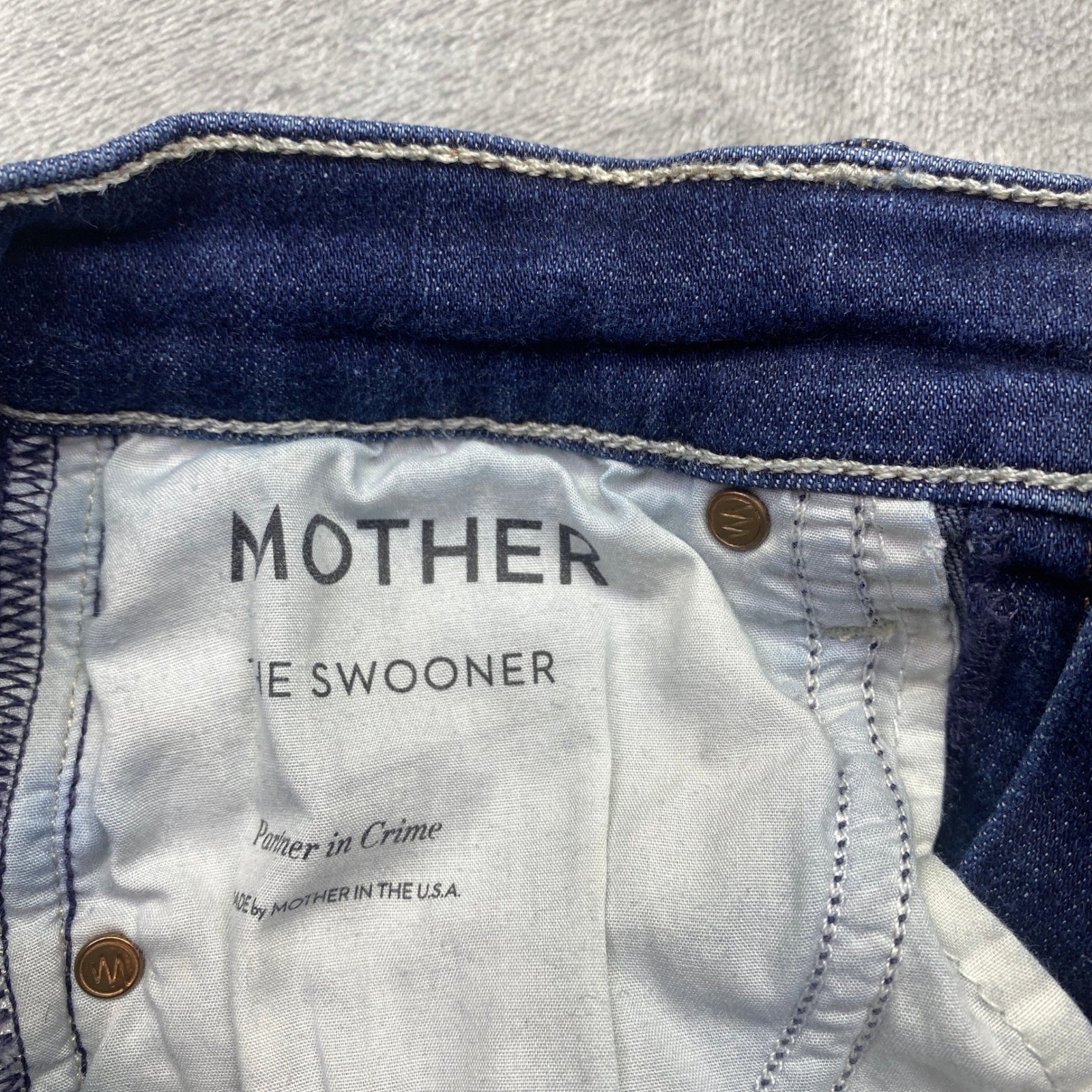 MOTHER Swooner Partner in Crime Distressed High Rise Skinny Jeans Sz 25 Fits 22″