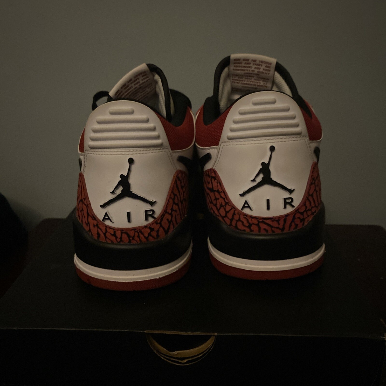 Size 10.5 – Jordan Legacy 312 Low Chicago Red