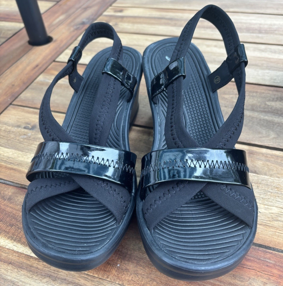 SKETCHERS Women’s Black Wedge Slingback Sandals Slip On Cushioned Logo US 9