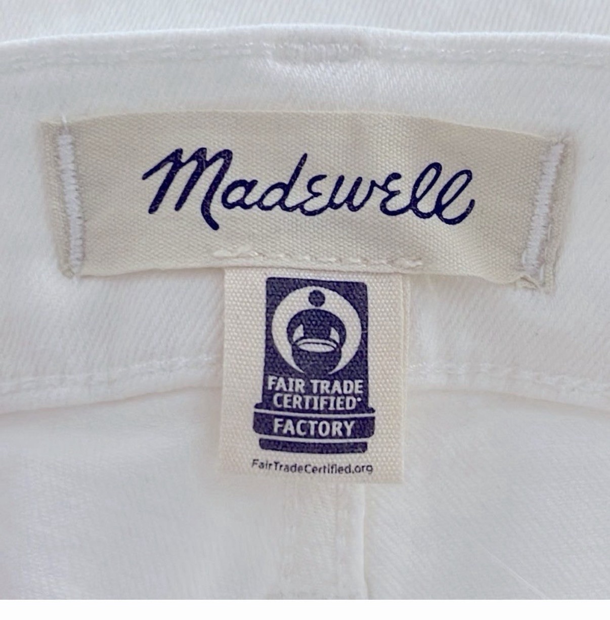 NWT Madewell White High-Rise straight Leg Perfect Vintage Jeans