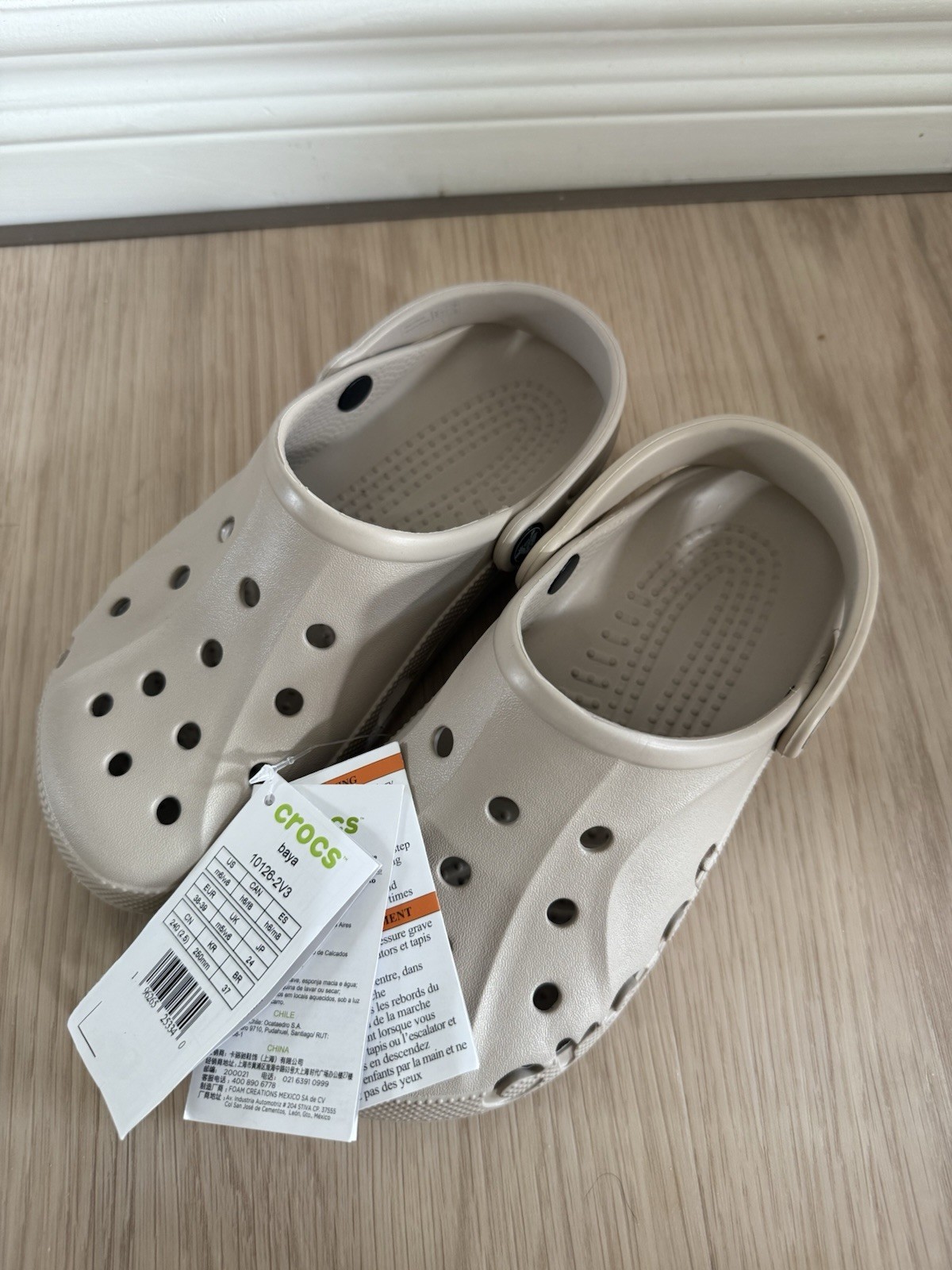 Crocs Baya. Size M6/W8