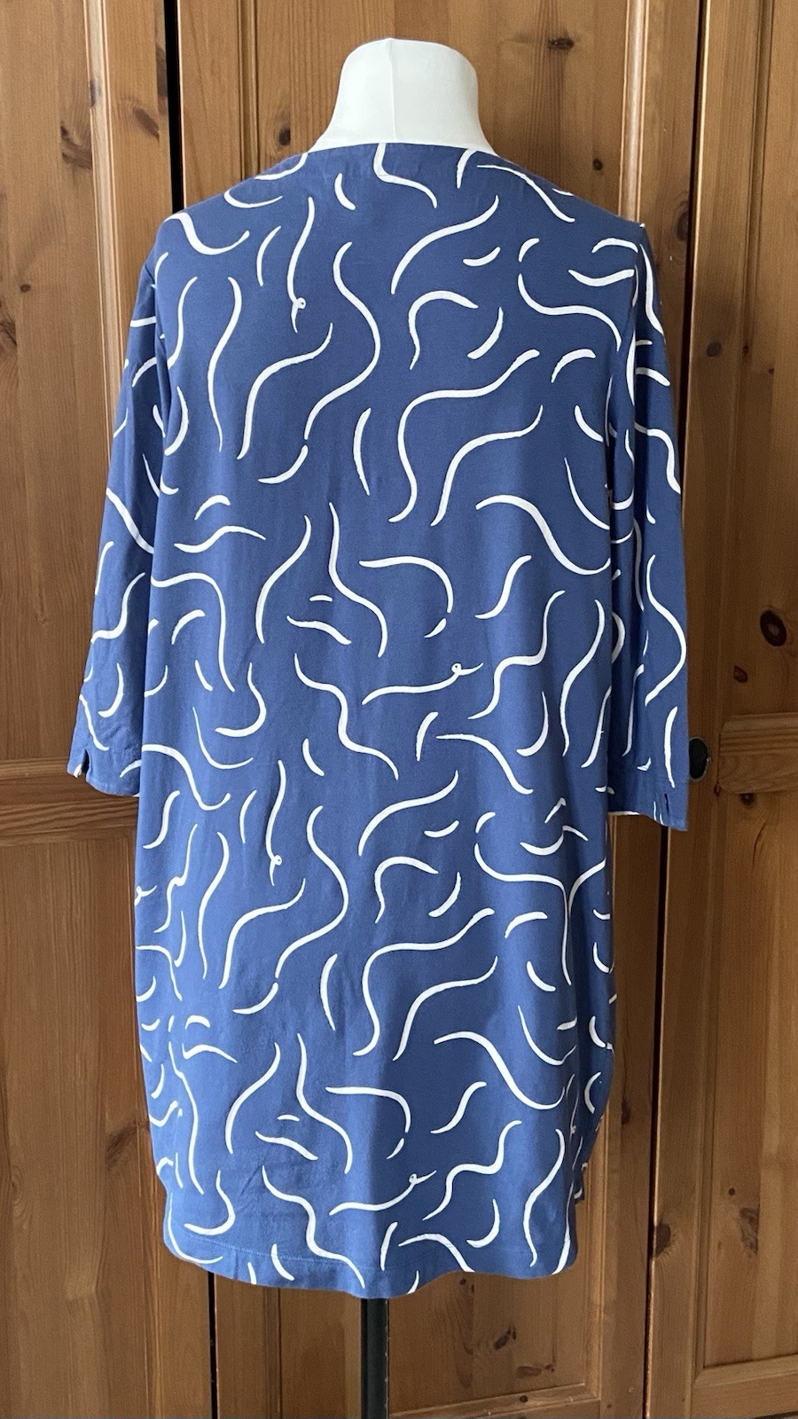 Seasalt Blue Tunic Top | Abstract Print | Stretch Jersey | 3/4 Sleeve | Size 10