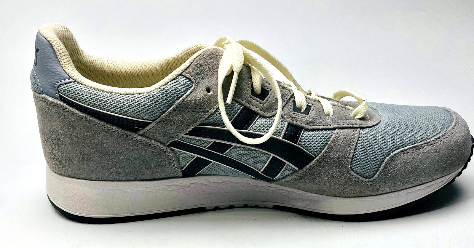 Asics Lyte Classic Mens 13 Gray White Suede Shoes Sneakers Athletic 1201A477-029