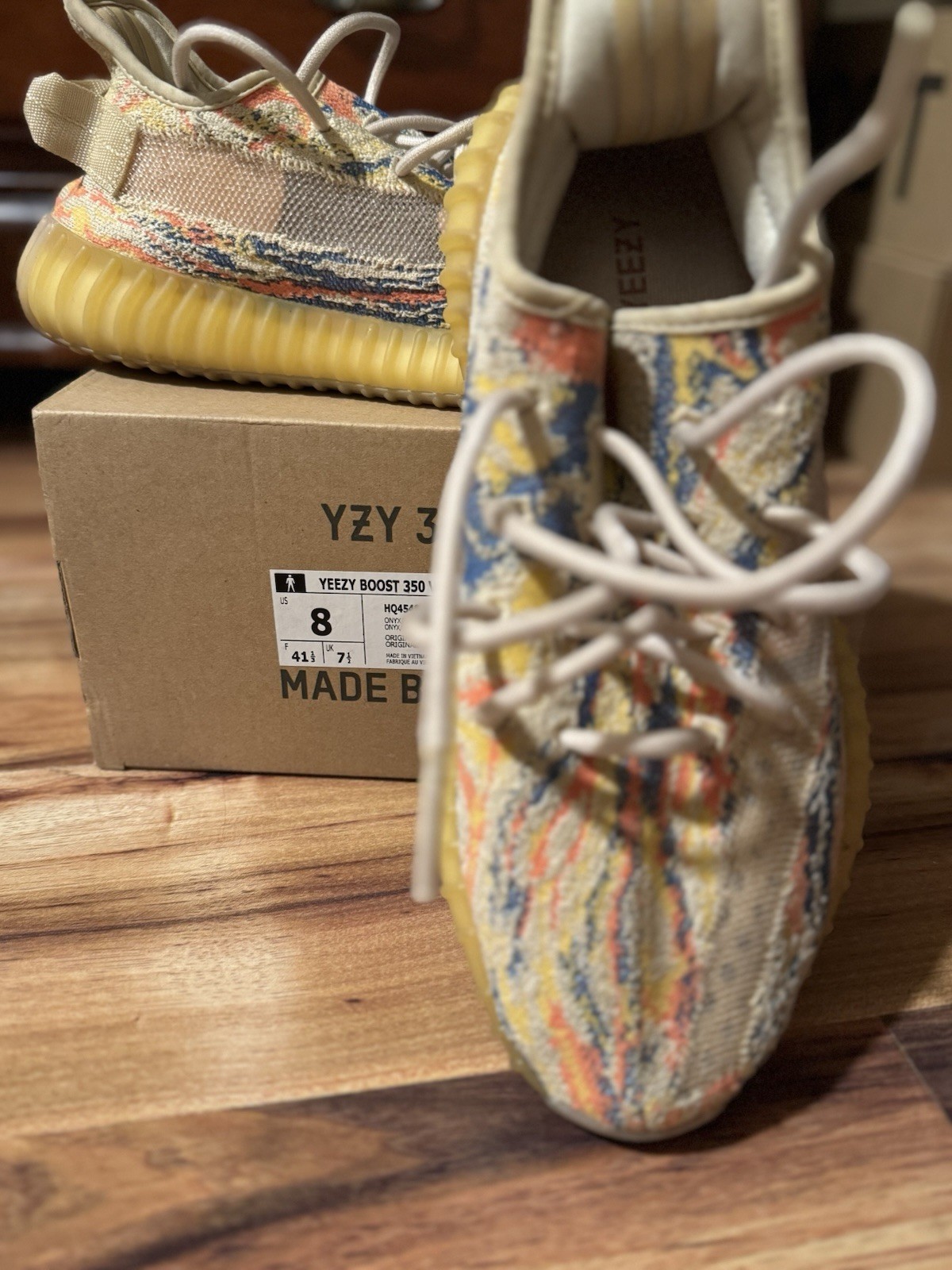 adidas Yeezy Boost 350 V2 Multicolor Low Top Lace-Up Knit Sneakers Men