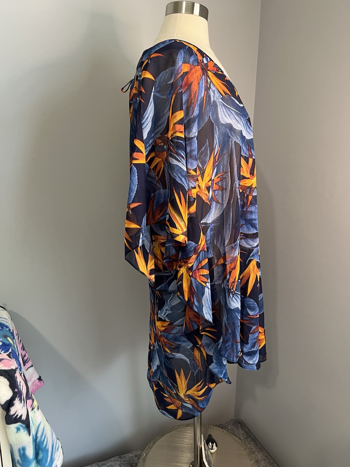 Tropical Escape Size XL Multi Floral Beach Coverup Resortwear Swim Vacation Boho
