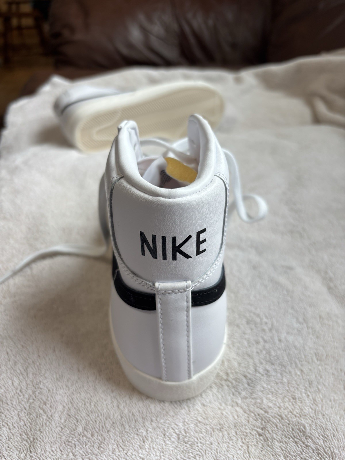 Nike Blazer Mid White Black High Top Leather Men’s Athletic Basketball Sneakers