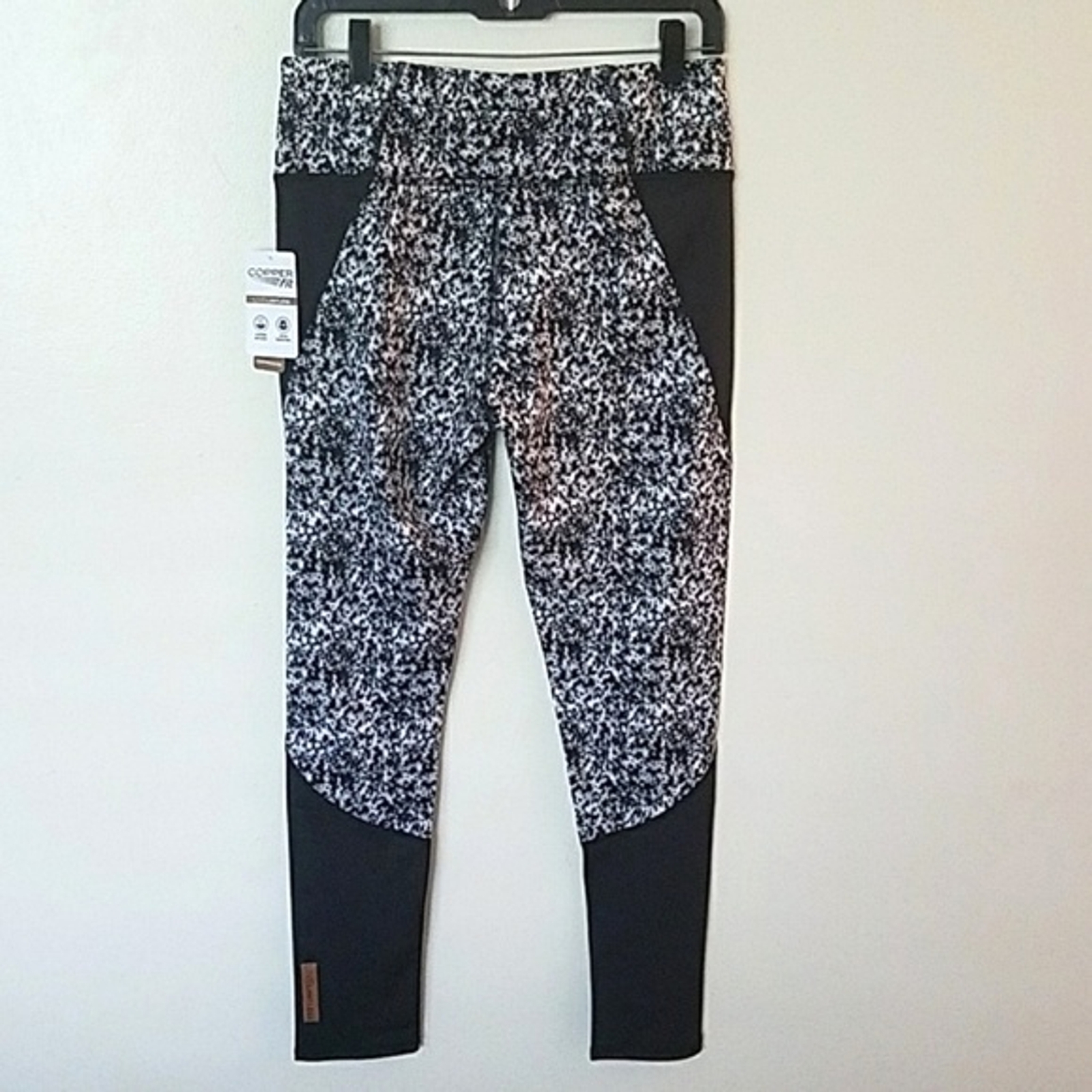 Copper Fit Athletic Leggings Size M Black White Gray Compression Gym Yoga NEW