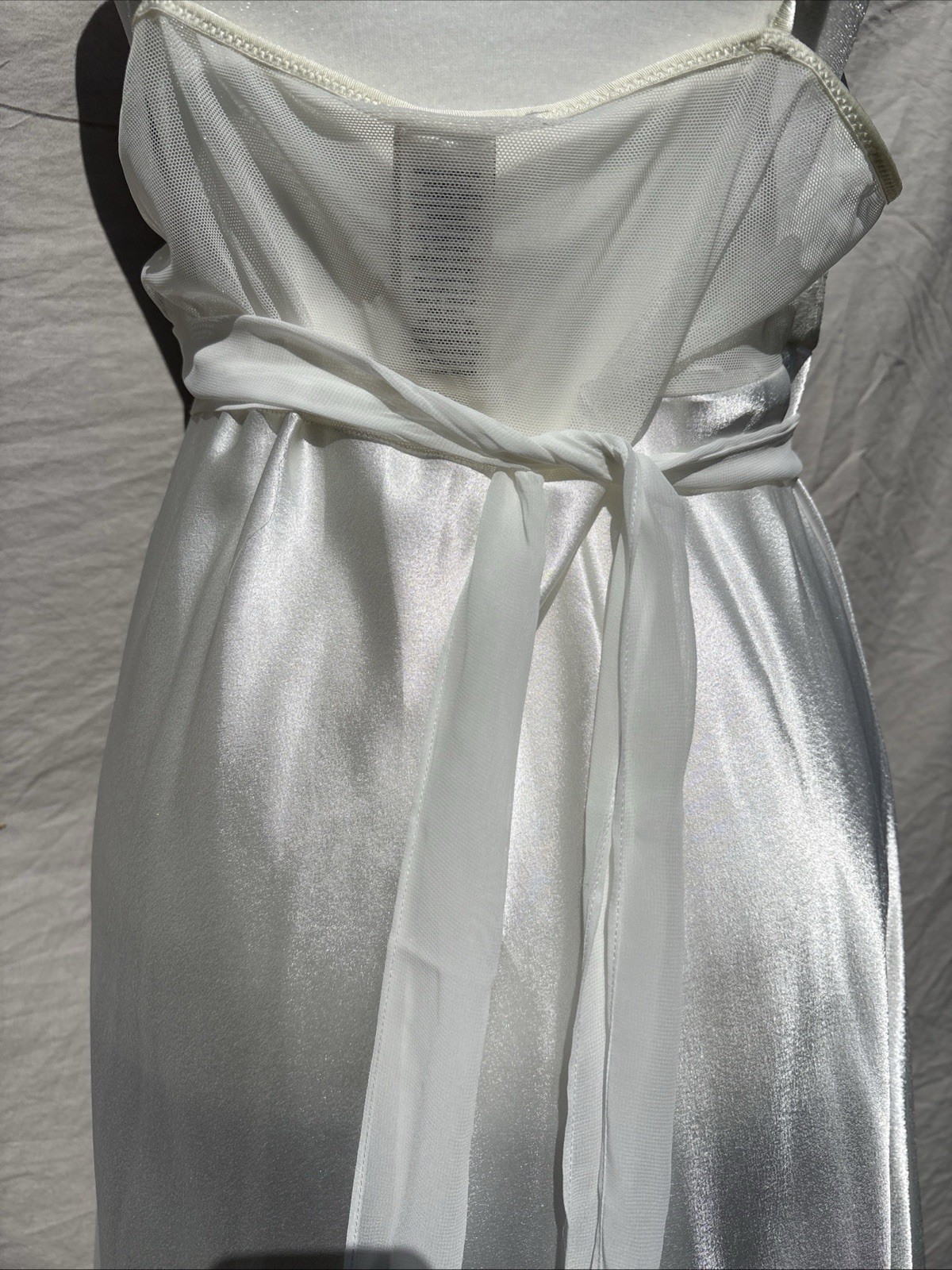 Stunning In Bloom by Jonquil Ivory Bridal Robe Chemise Set L New With Tags