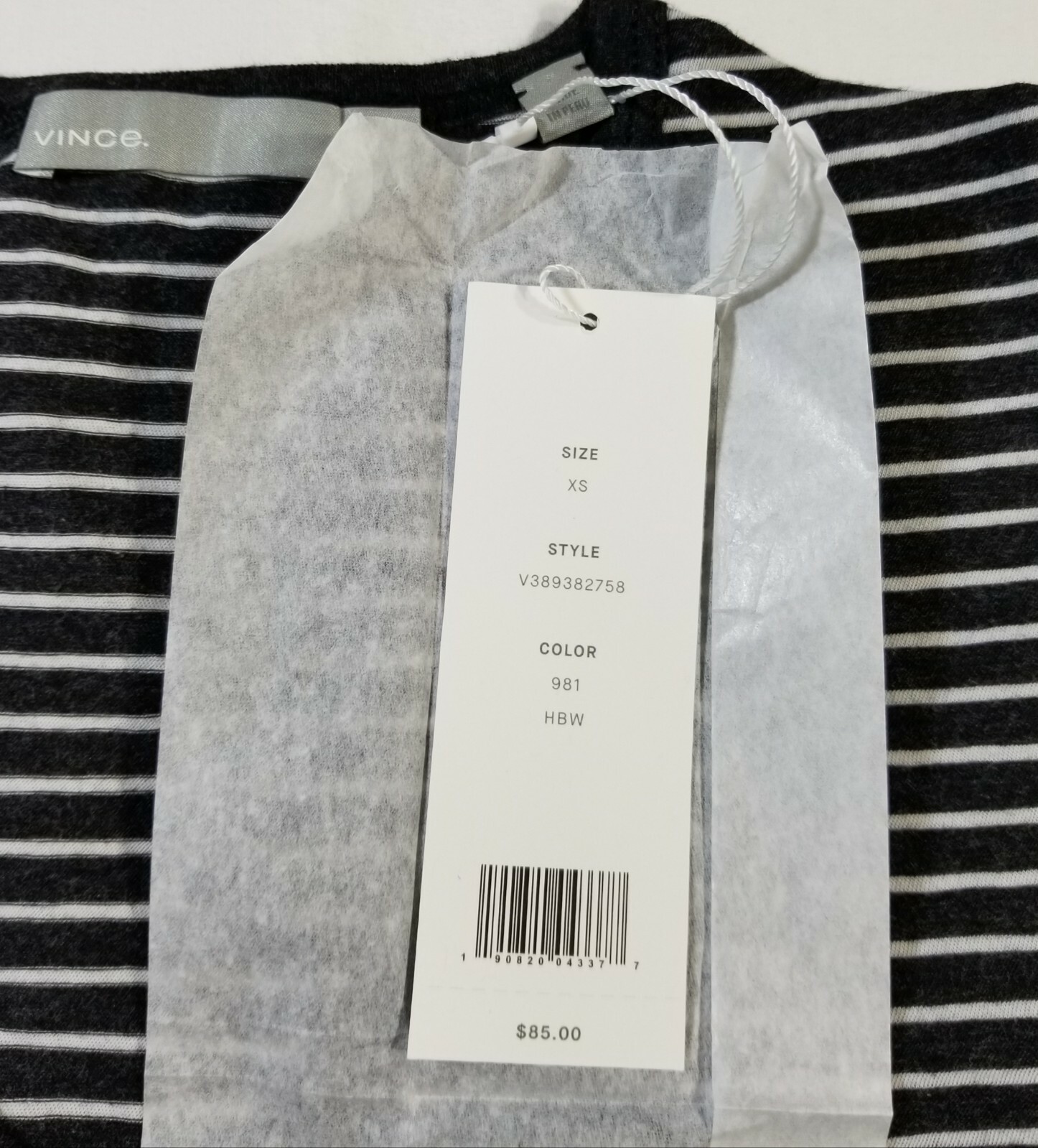 NWT Vince Striped V-Neck Short Sleeve Tee in Black/White 100% Pima Cotton XS $85