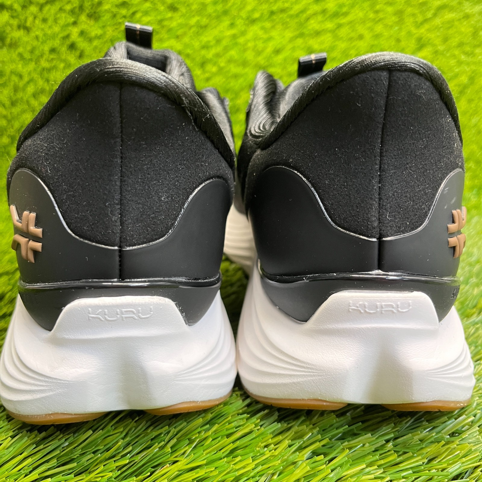 Kuru Atom 2 Womens Size 8 Black White Athletic Running Walking Shoes Sneakers