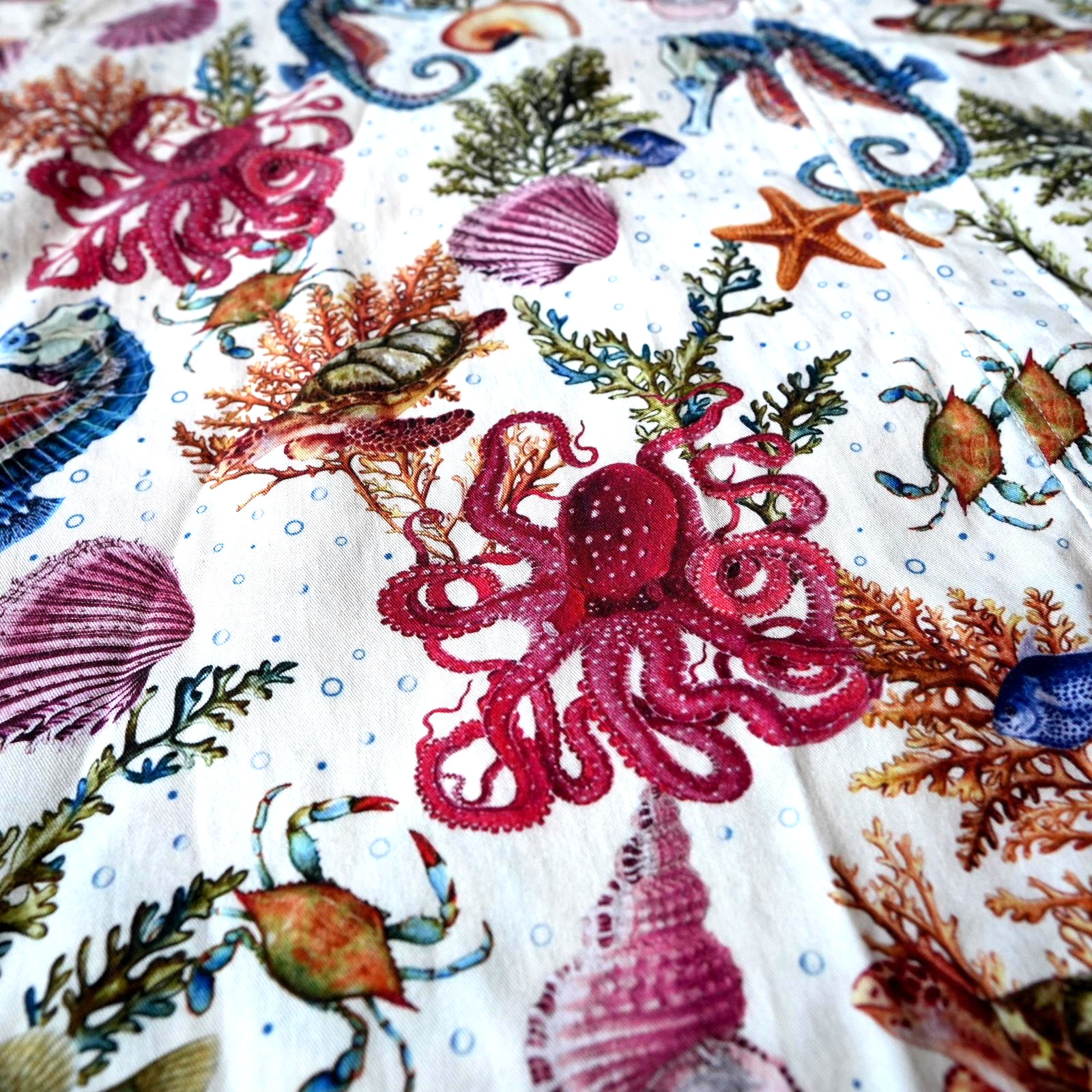 Davids Wear Yiume Hawaiian Shirt Mens Medium Seahorse Tencel Aloha Marine Life M