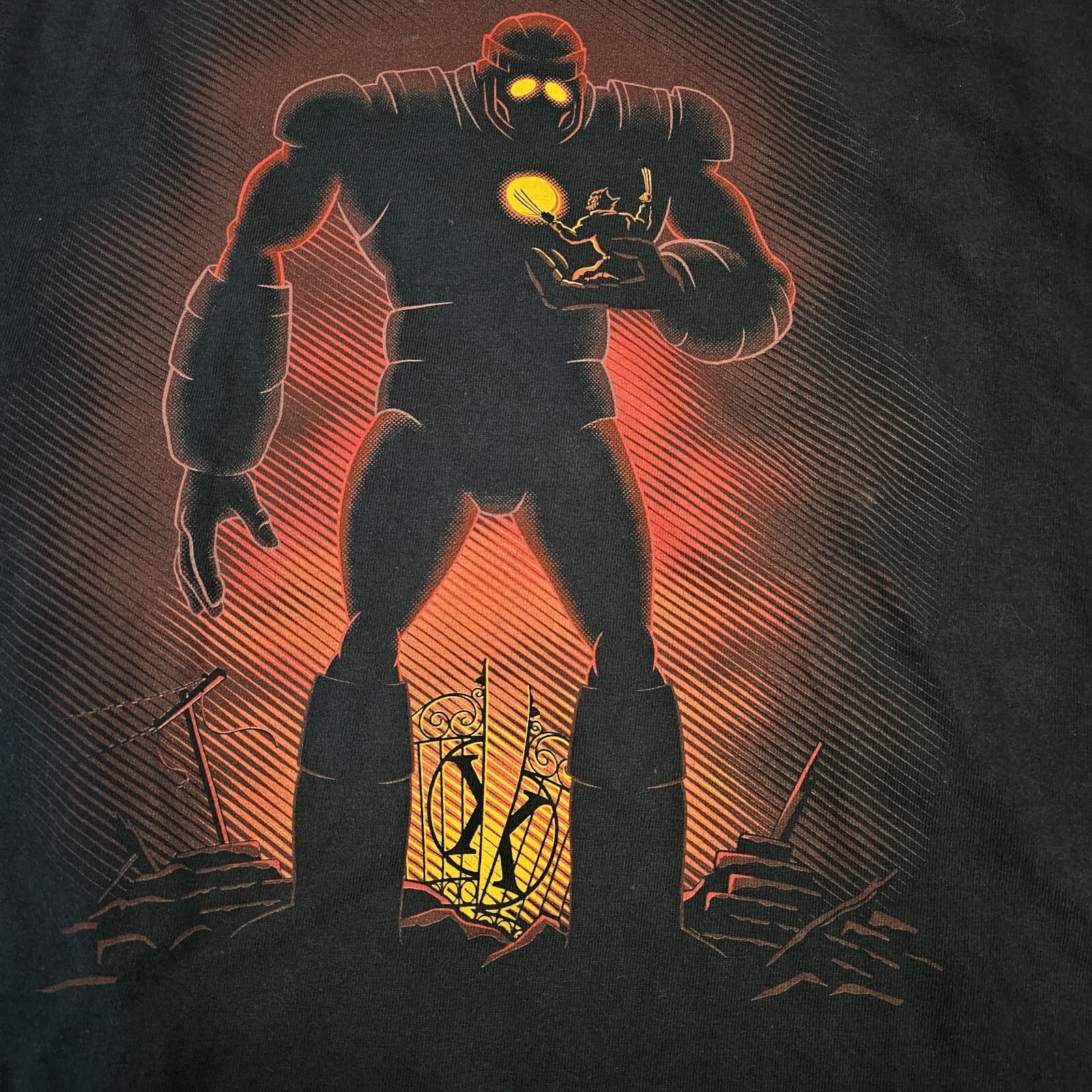 Marvel Sentinel Mutant Hunting Robot Wolverine Graphic. Lue Long Sleeve Shirt L