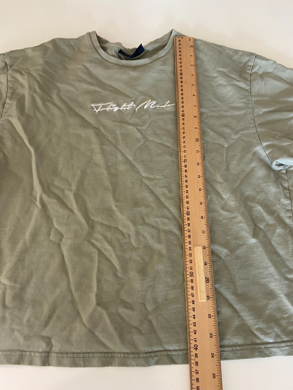 The couture club size Medium grey round neck short sleeve top