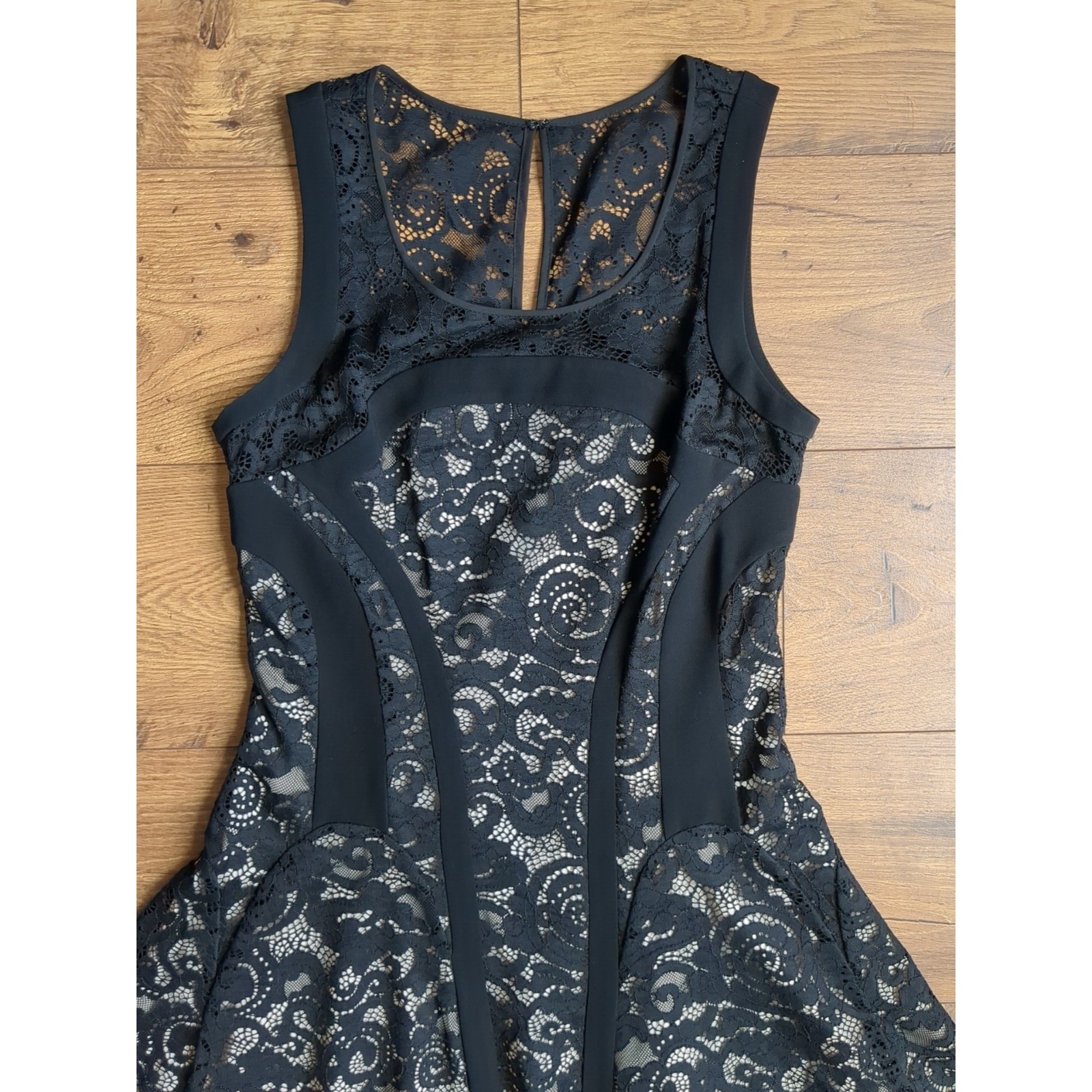 Diane Von Furstenburg Kala Lace Dress Sz 4 Sleeveless Black