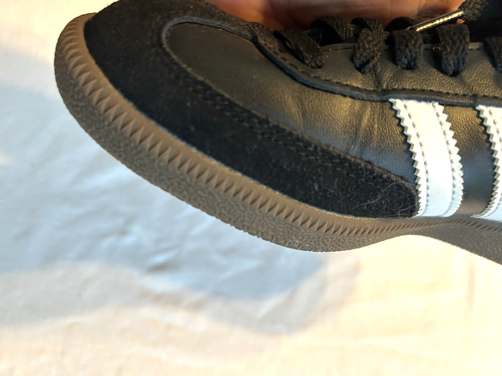 Adidas Samba Classic – Black/White/Black Men’s 7 NWOB