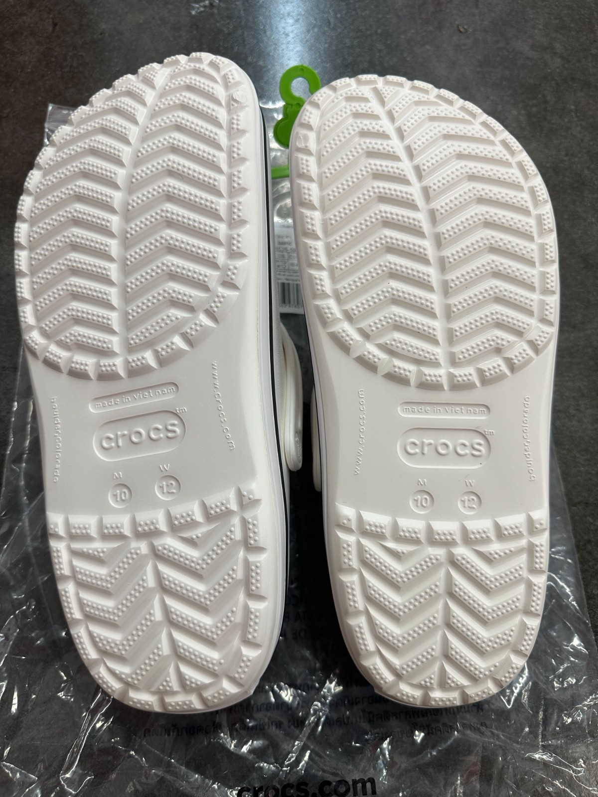 Crocs Bayaband Clogs M10 W12 White Black Stripe Comfort Slip On Sandals Classic