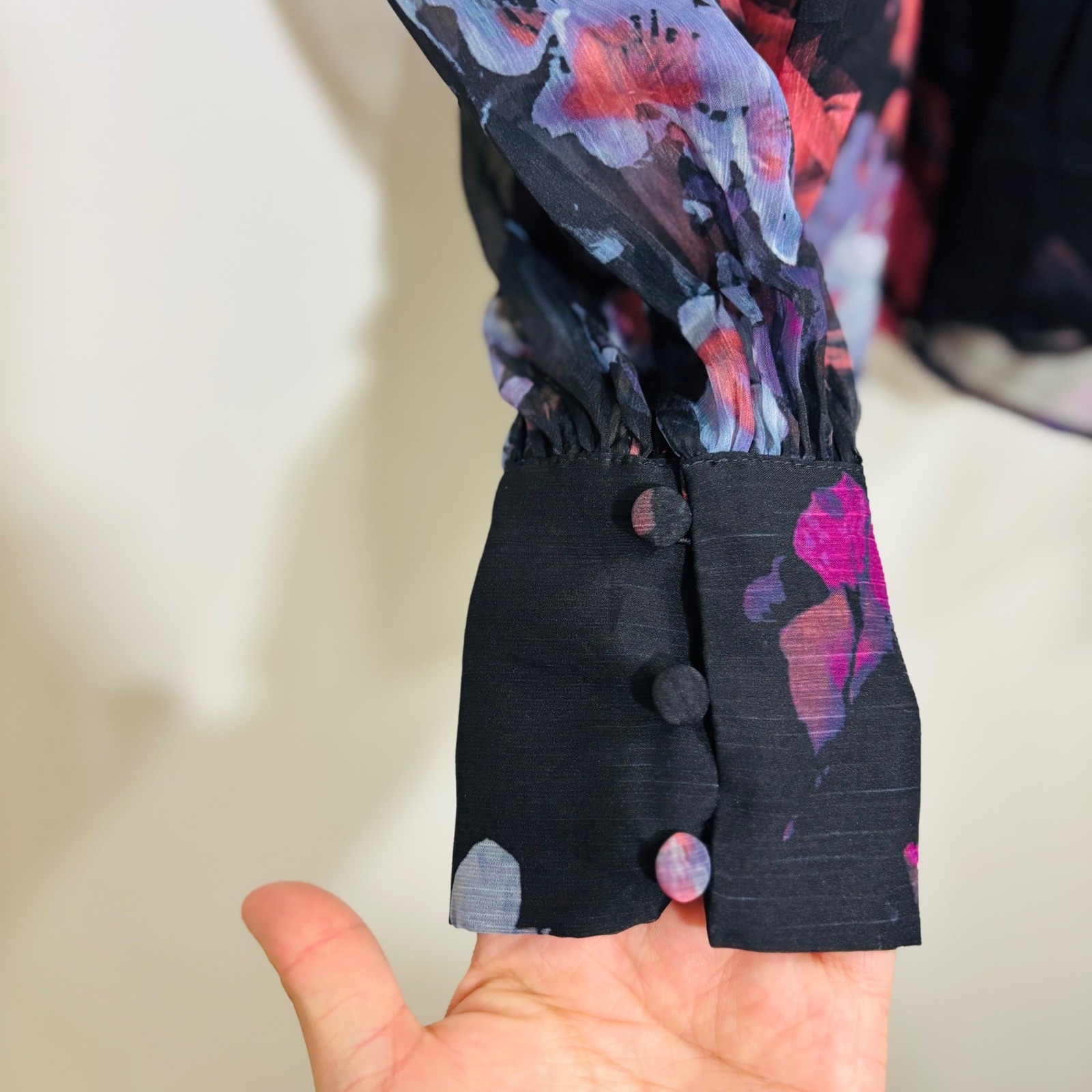 New Ted Baker London Neeveh Floral Ladder Trim Velvet Top Black Mock Neck Sz 4