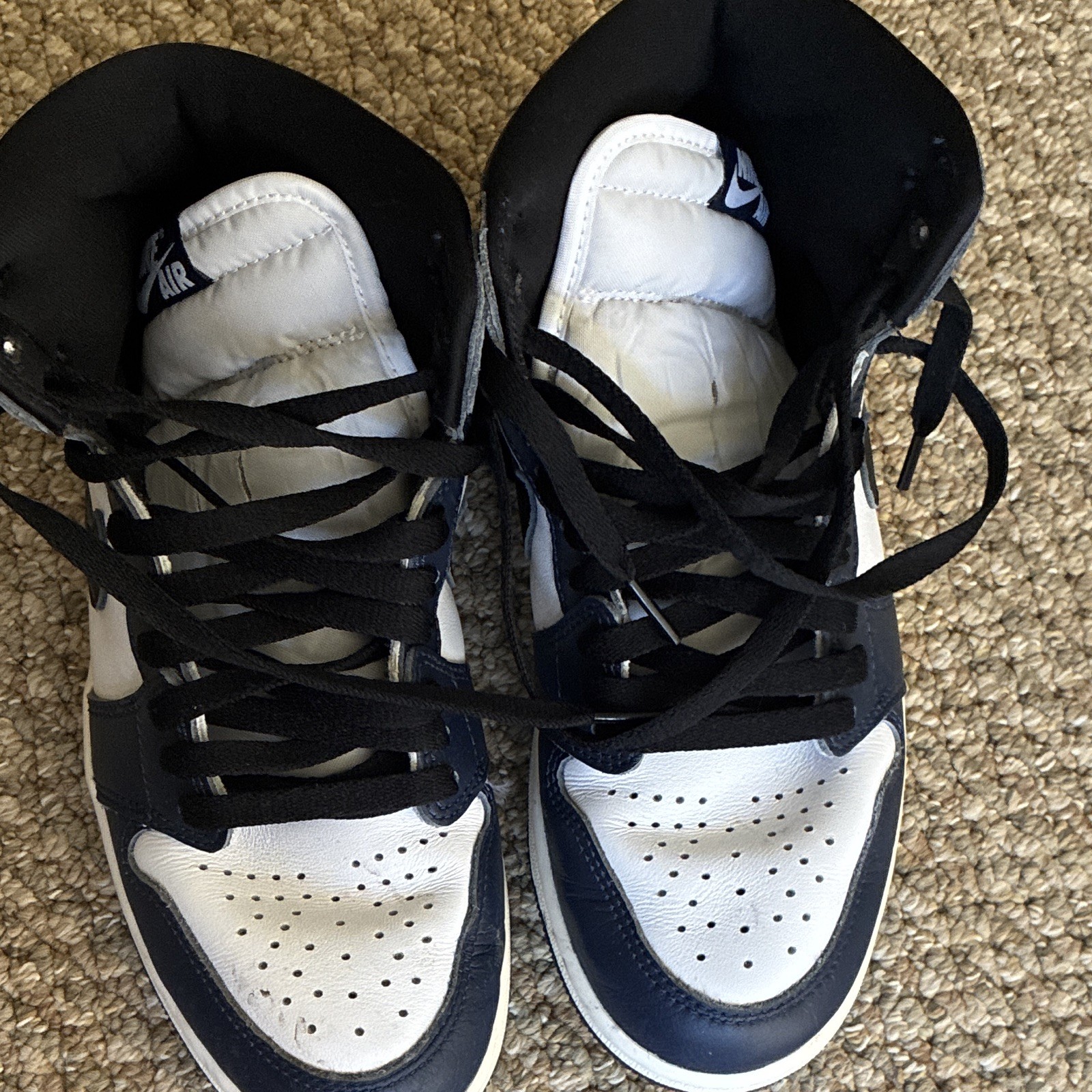 Nike Air Jordan 1 Mid Top Men’s Leather Colorblock Sneakers Lace-Up