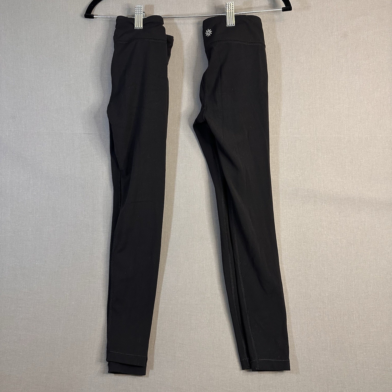 Set of Three 1 NWT ZARA navy cargo 2 Athleta black High Rise Leggings Black