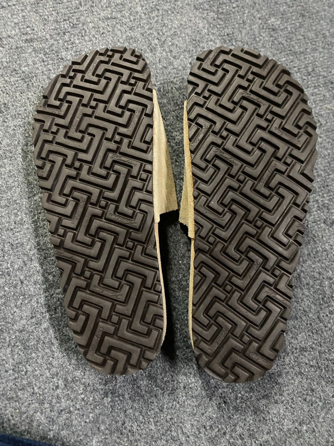 Hawkins Suede Slide Sandals Beige Made In Spain Size EU 43 Comfort Footbed