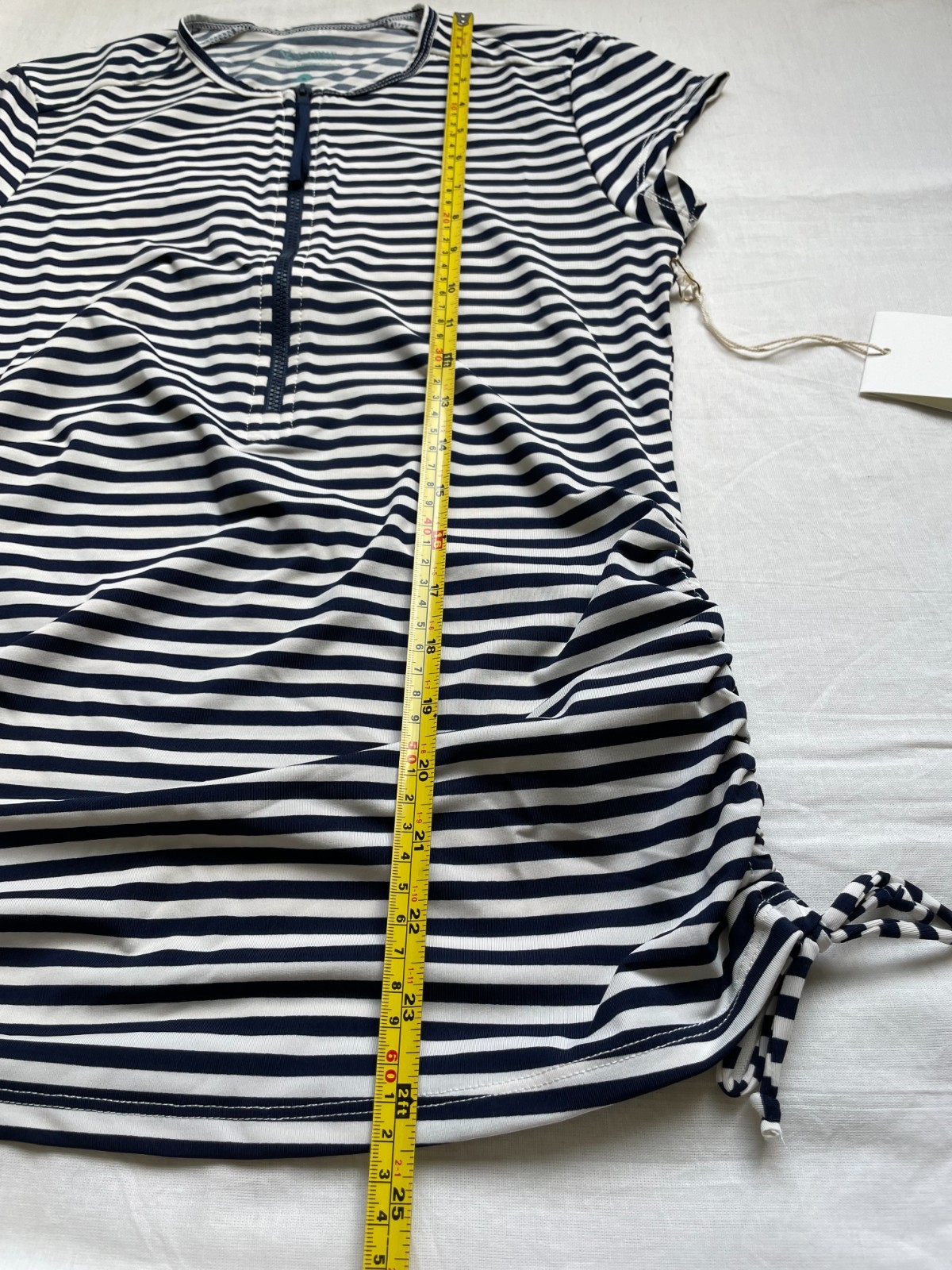 Carve Designs Dawson Rashguard Top Navy Stripe Sz Small NWT