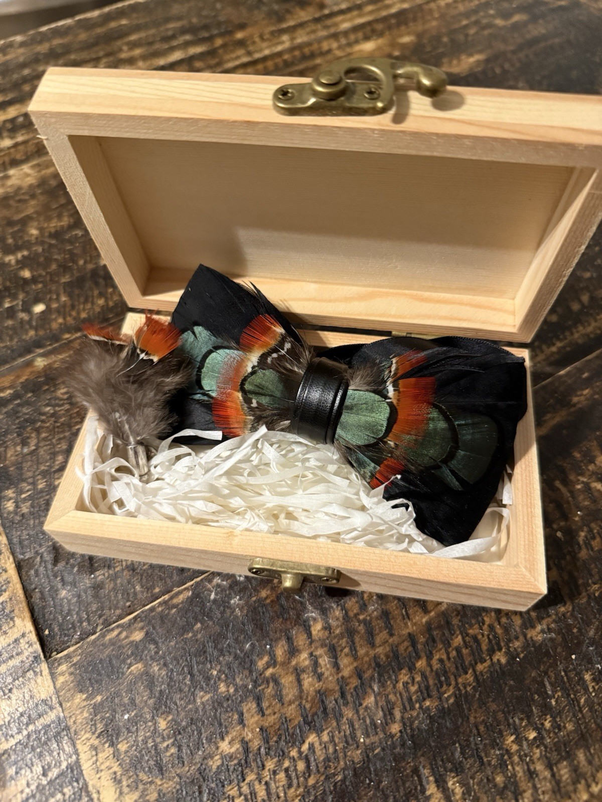 Handmade Feather Bow Tie and Broach Set for Men