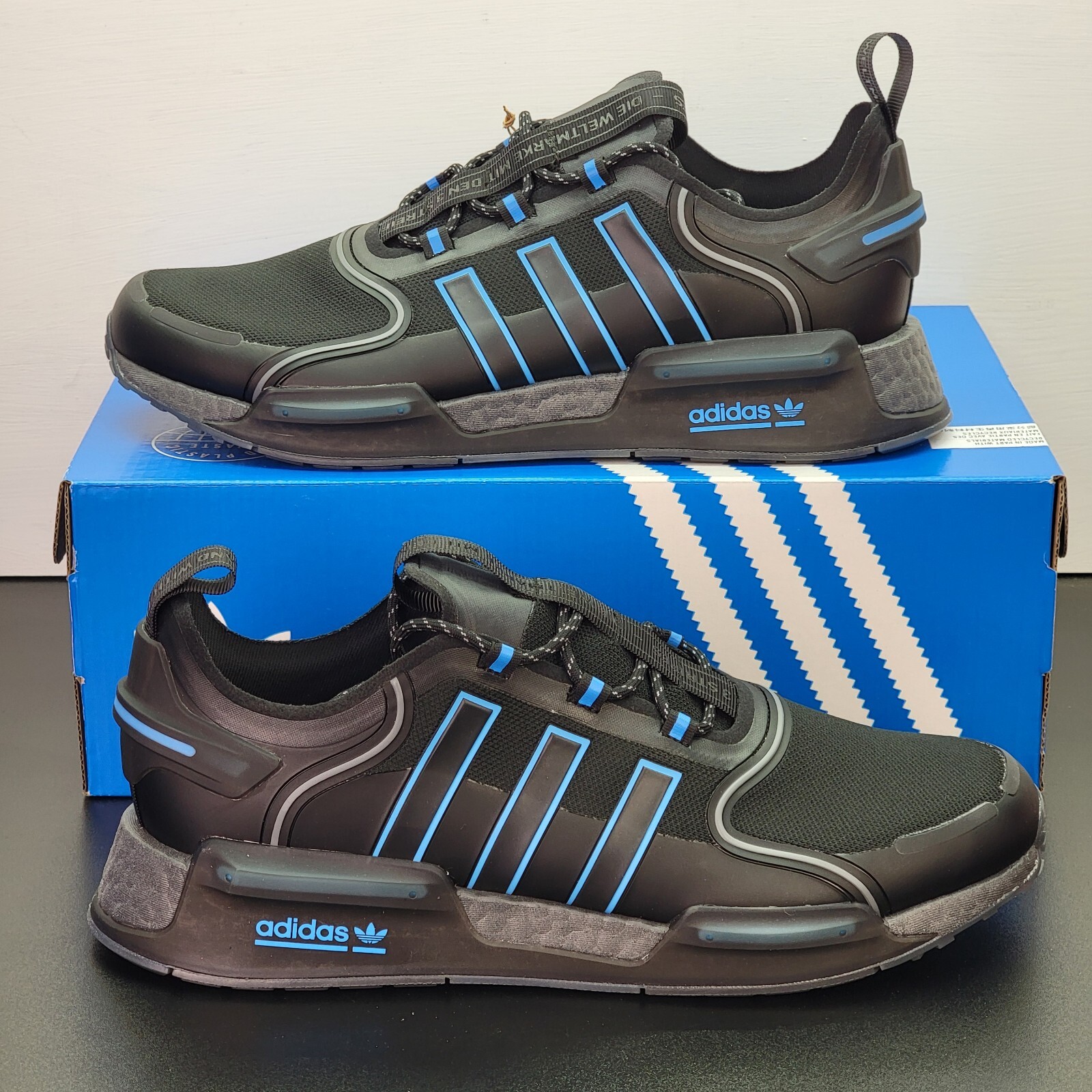 Adidas NMD V3 Boost Shoes Men’s Size 11 Black Blue Athletic Running Sneakers