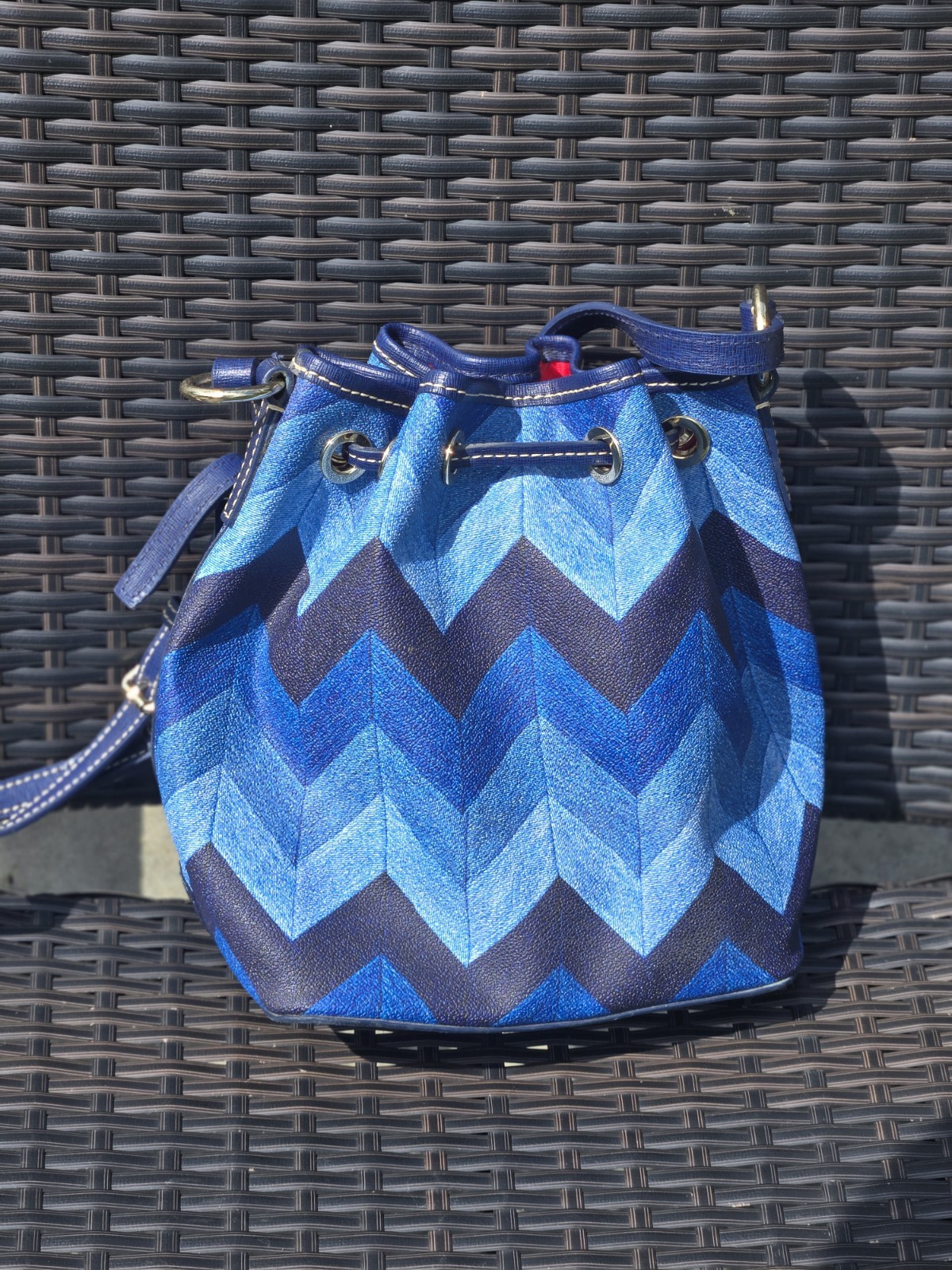 Dooney & Bourke Blue Chevron Drawstring Bucket Kendall Crossbody Bag