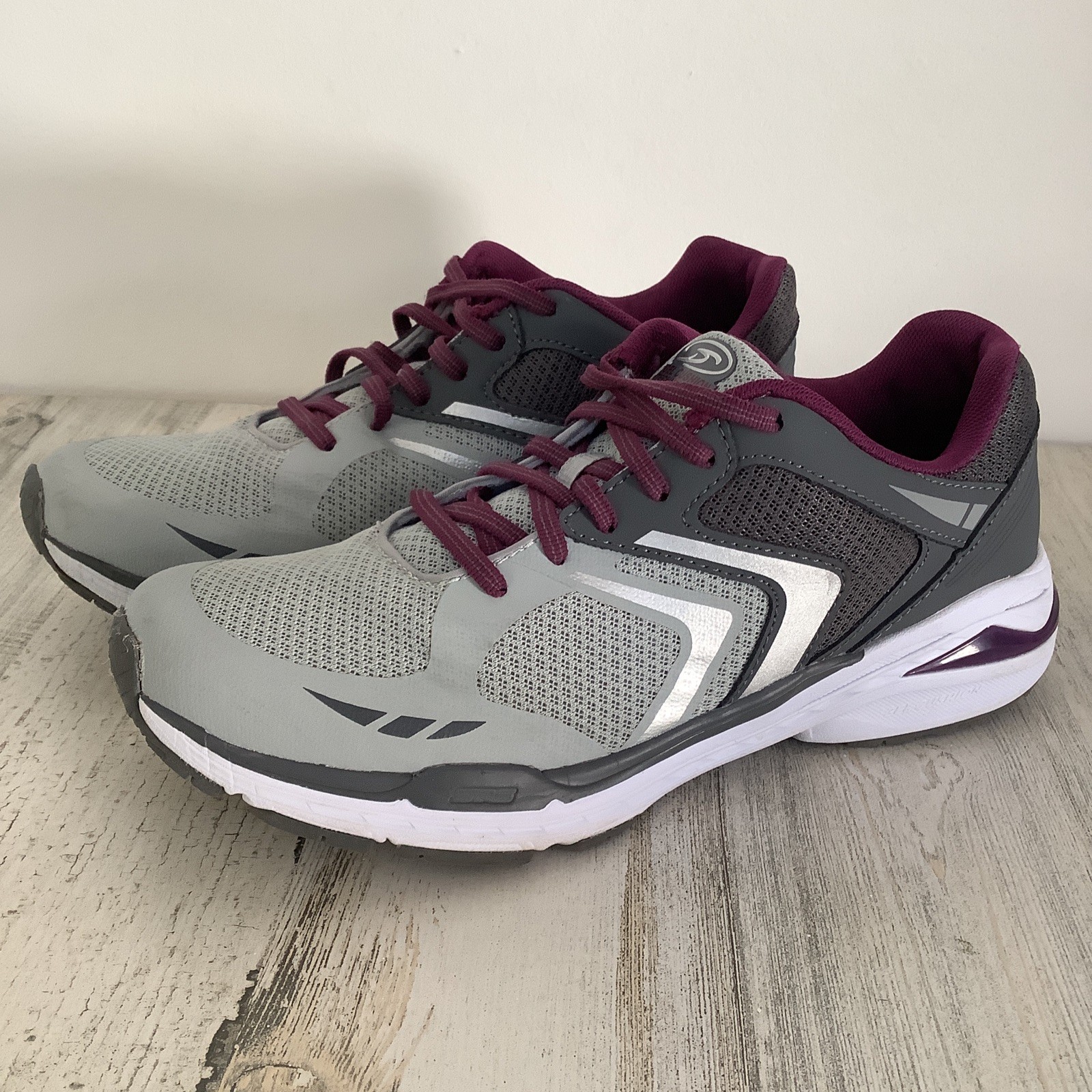 Dr. School’s Women’s Sneakers Walking Gel Cushion Comfort Gray Blitz Size 9M EUC