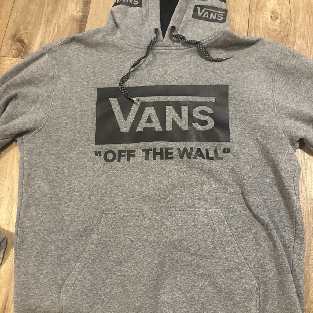 VANS Off The Wall Gray Pullover Hoodie M Fleece Graphic Logo Pockets