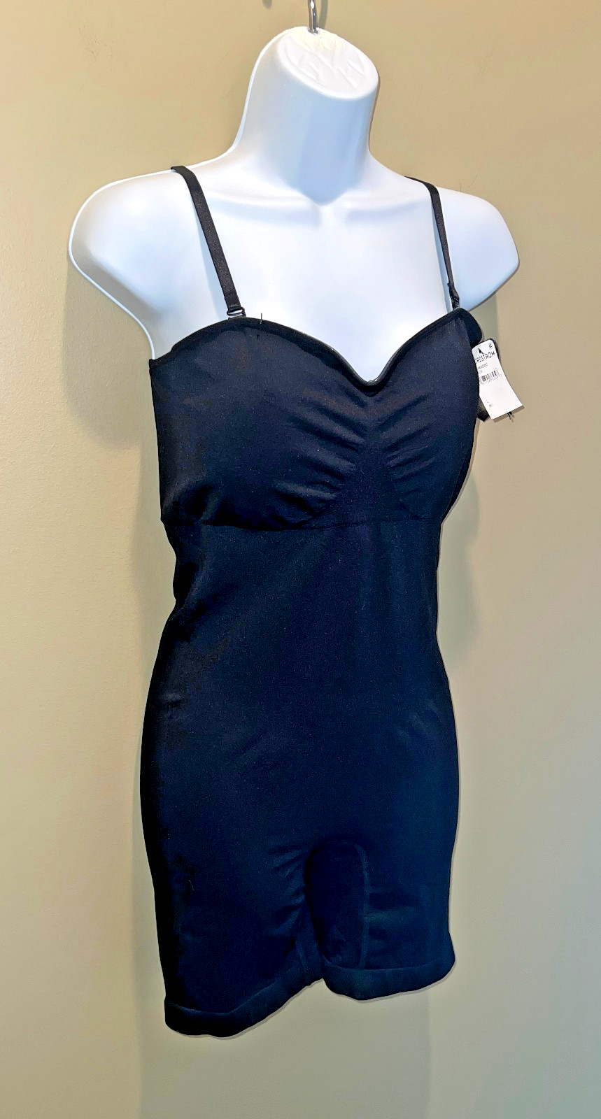NWT! Nicole Miller 4585 Convertible Seamless Shaping Boy-Leg Bodysuit Black Sz L