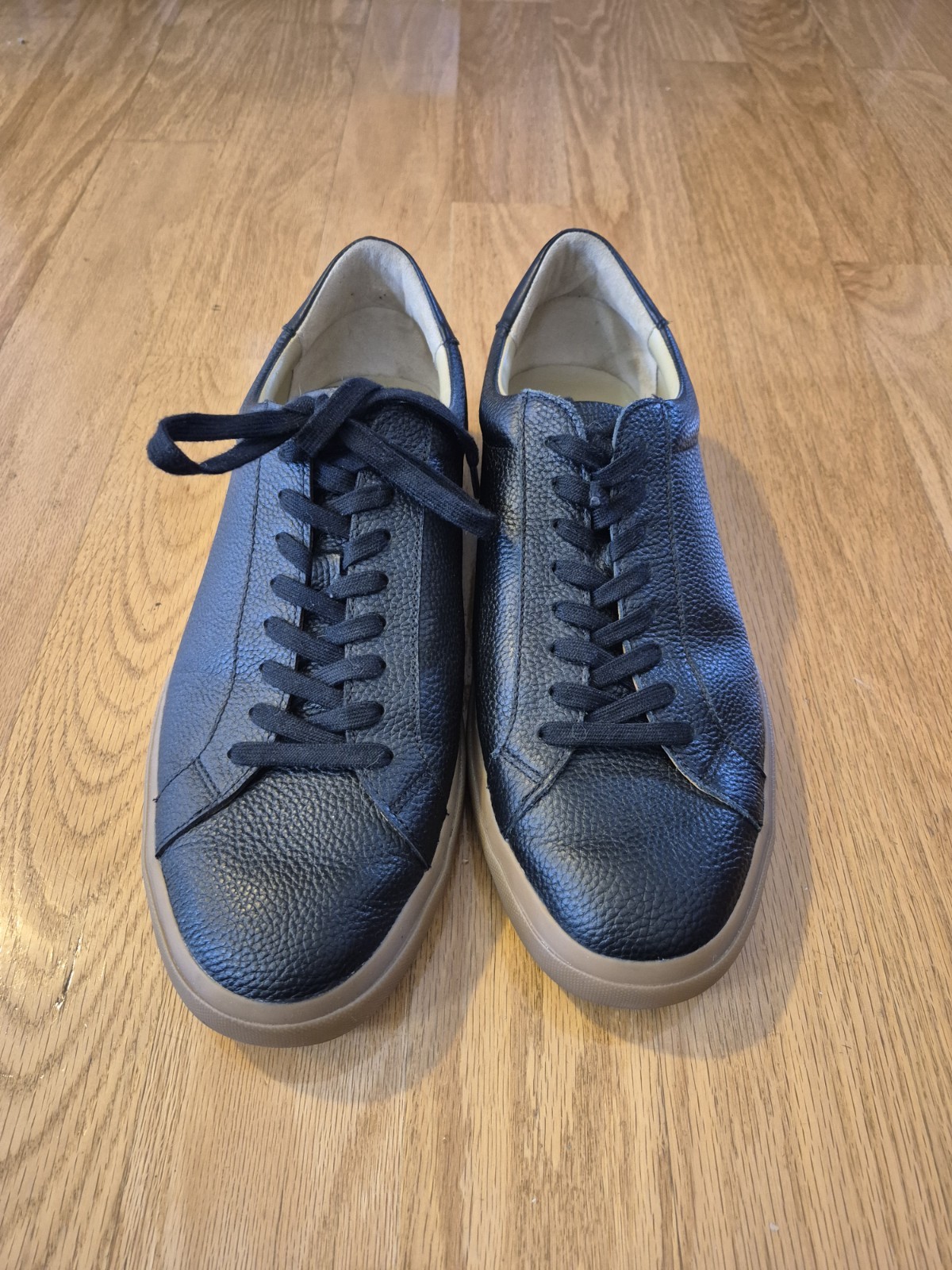 Vince Men’s Fulton Leather SneakersBlack Size US 13 EU 47.5
