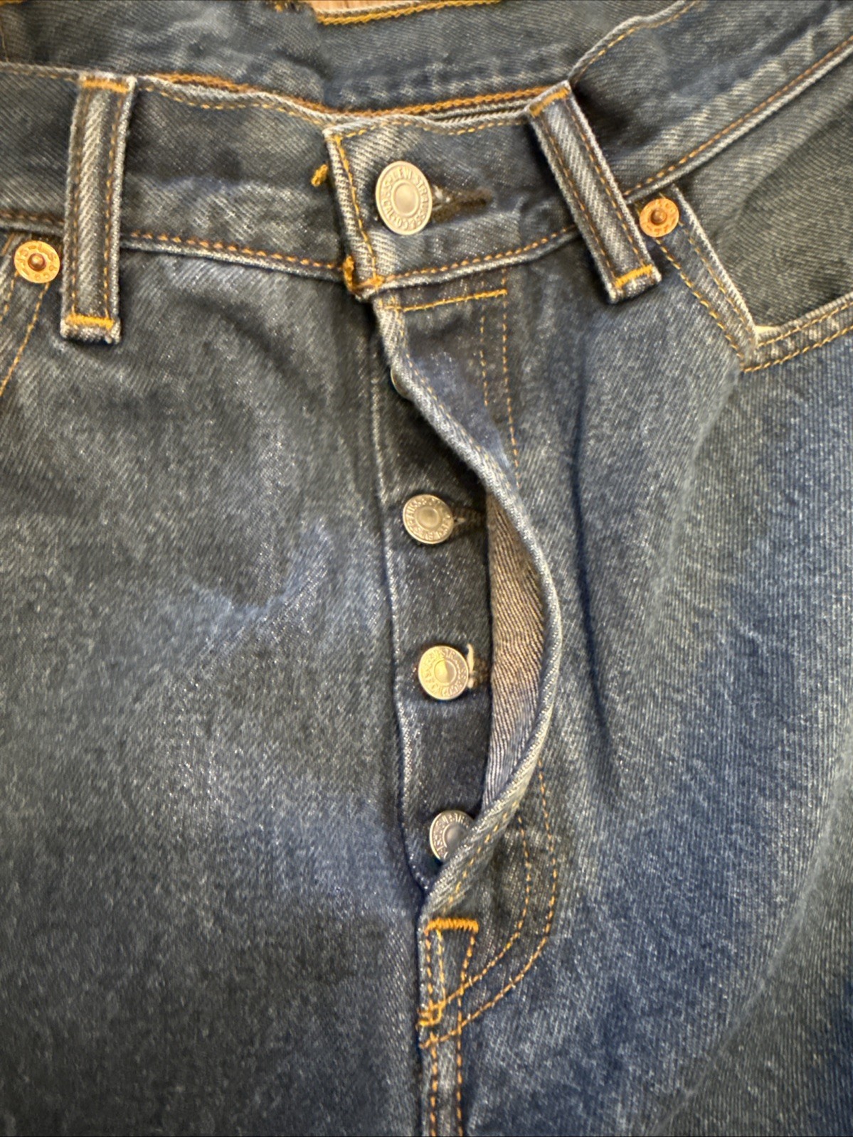 Levi’s 501xx Men’s Jeans 31×30 Straight, Button Fly, Cotton, Dark Wash 2013