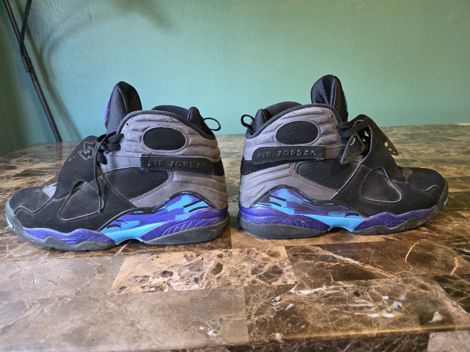 Size 12- Jordan 8 Retro Aqua 2015 Pre-owned
