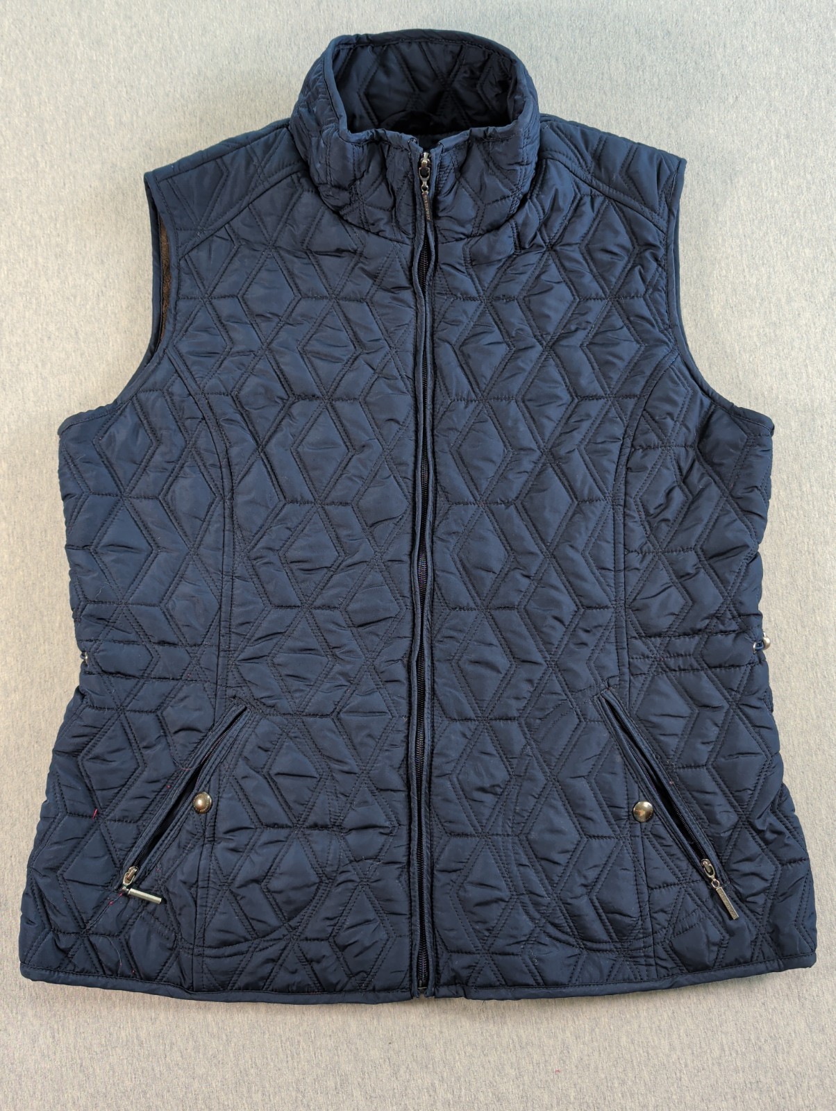 Weatherproof Fleece Lined Quilted Vest Full Zip, Zip Pockets Adjustable Back L
