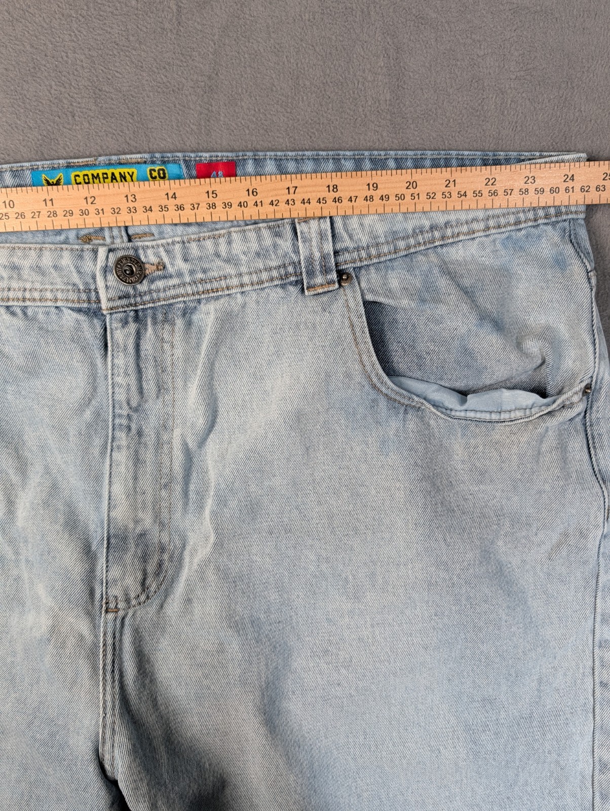 Company Eighty One Y2K Mens 48 Light Wash Denim Jeans Straight Leg Casual Skater