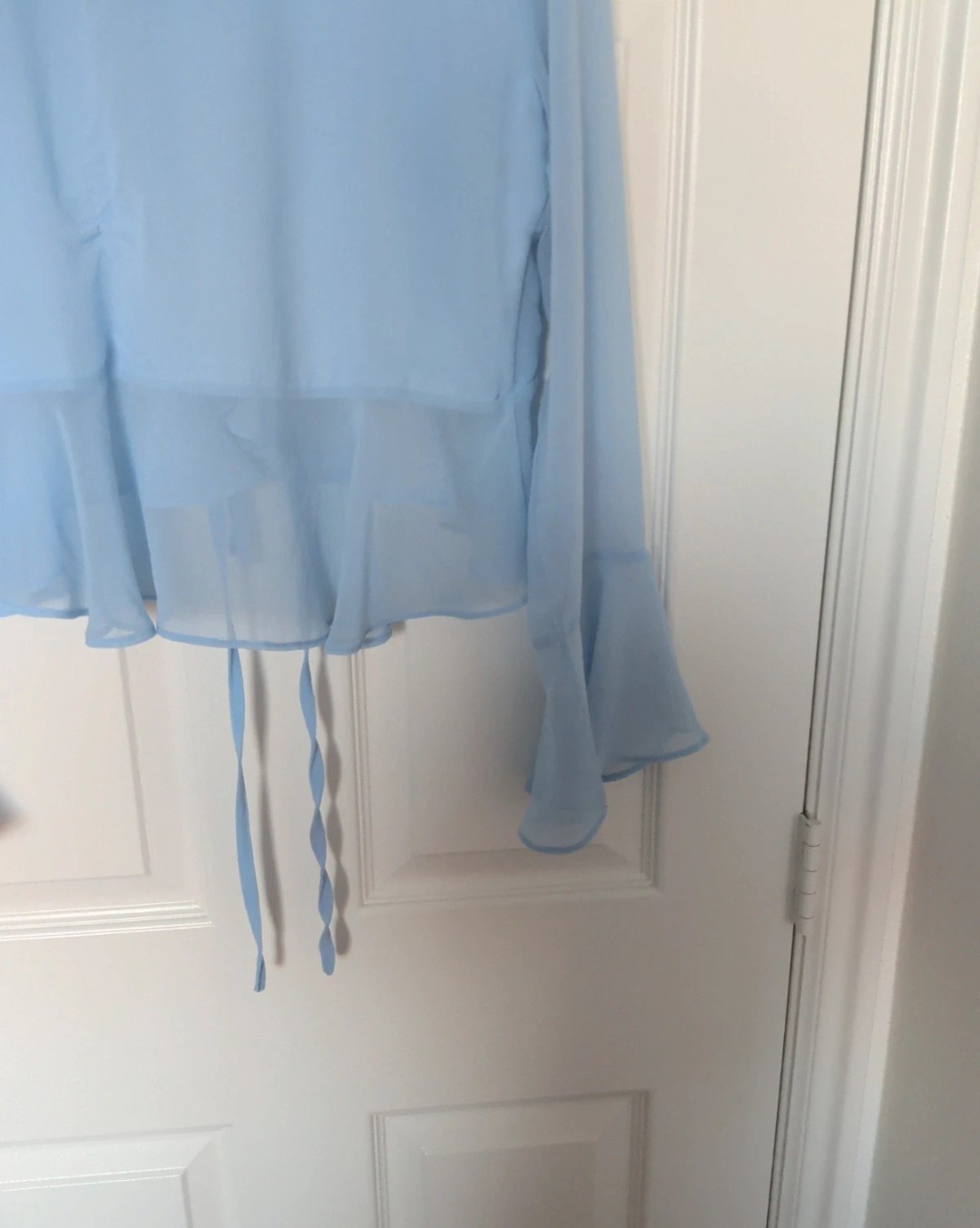 Lulus Blue Chiffon Semi-Sheer Ruffle V-Neck Tie-Front Bell Sleeve Blouse L