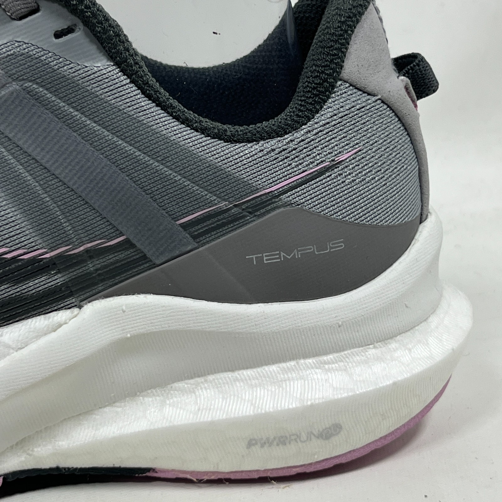 SAUCONY Sneakers Womens 8.5 W Tempus Wide Running Alloy Quartz S10721-15 Gray