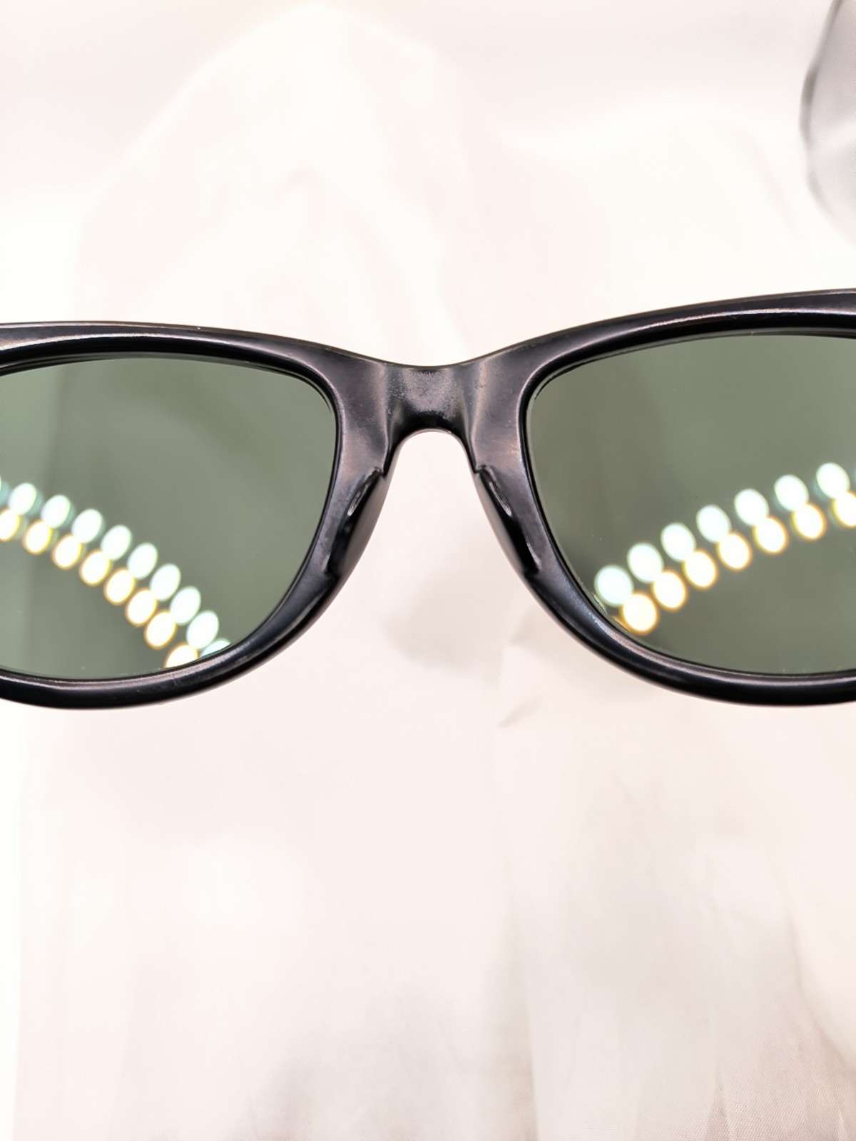These are vintage B&L Ray-Ban L1723 Wayfarer sunglasses