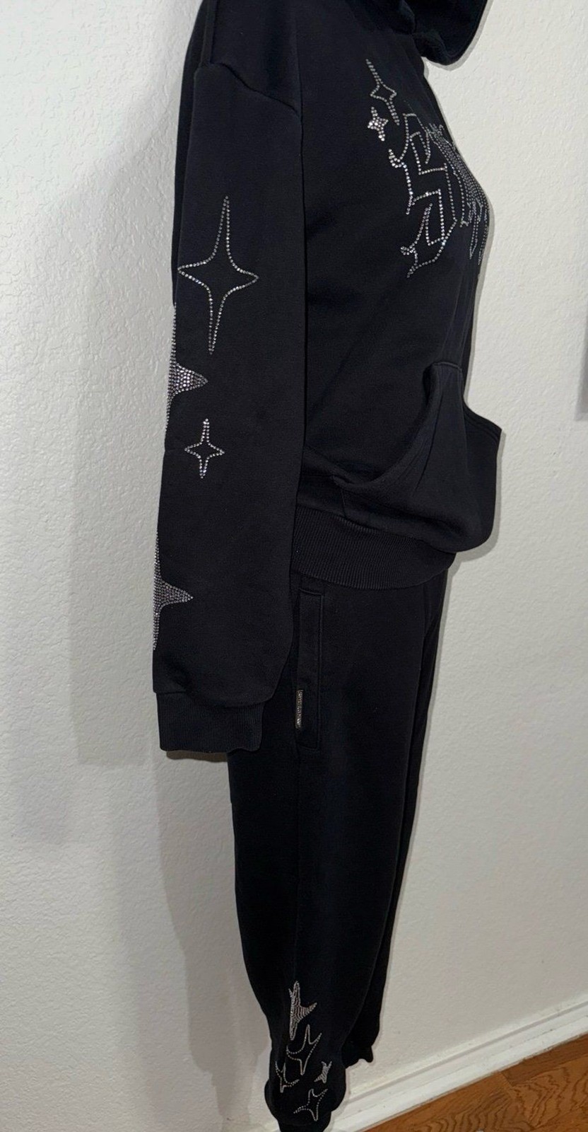Supply & Demand Kids Rhinestone Tracksuit Set – Size L (12-13)
