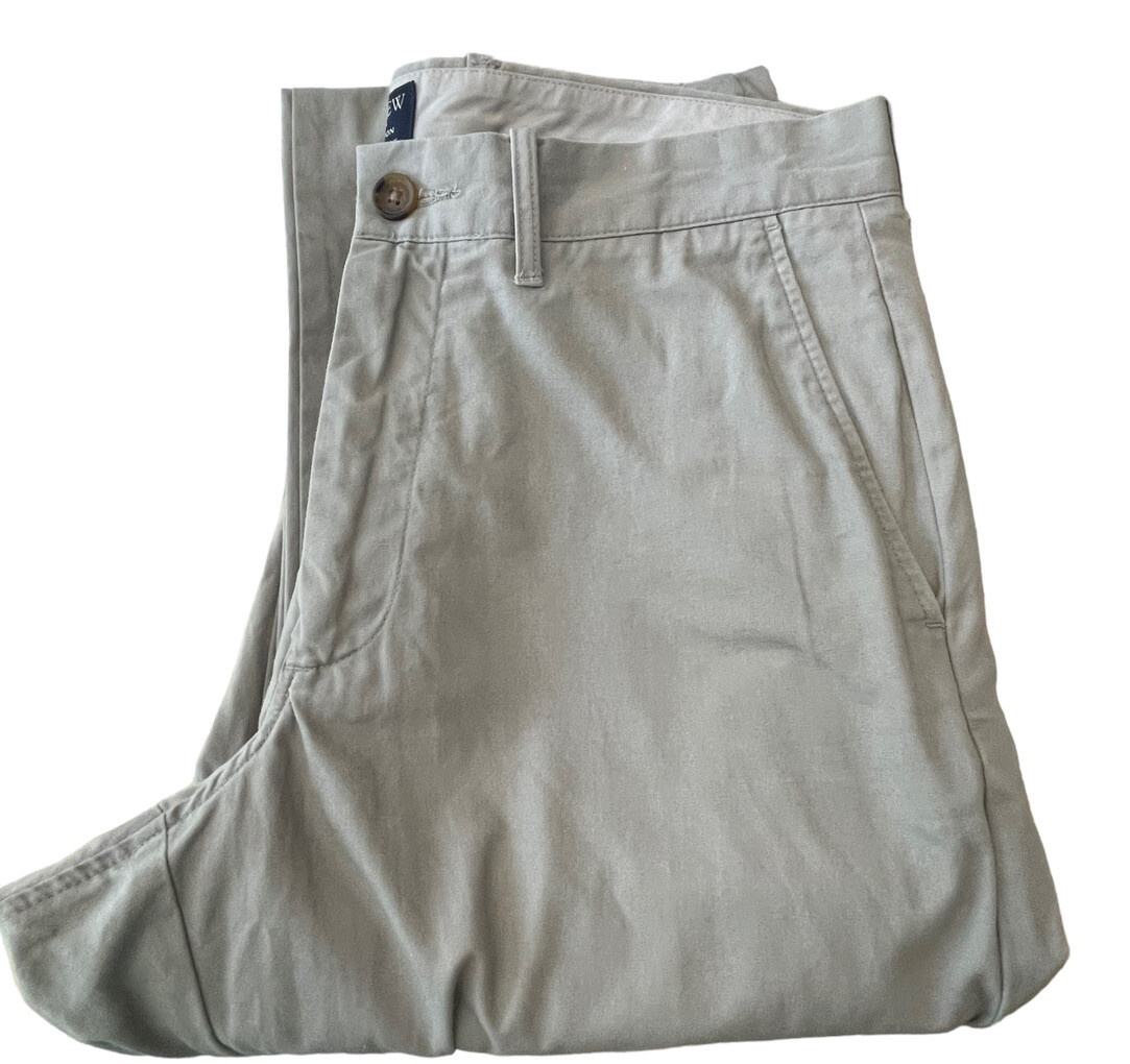 J. Crew The Sutton Chino Pants Men’s Size 31 Gray Khaki Flat Front 31×32 Slacks