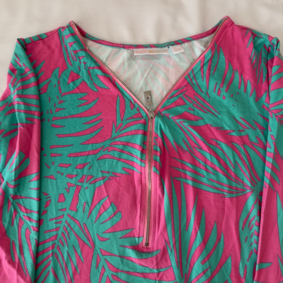 Belle by Kim Gravel Tropical Women’s Large Palm Print Top 3/4 Sleeve Zip Neck