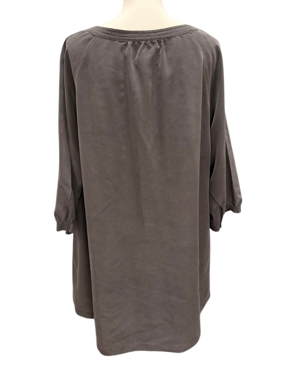 Coldwater Creek Womens Tunic Top 2X Gray V-Neck 3/4 Sleeve Front Pockets Soft