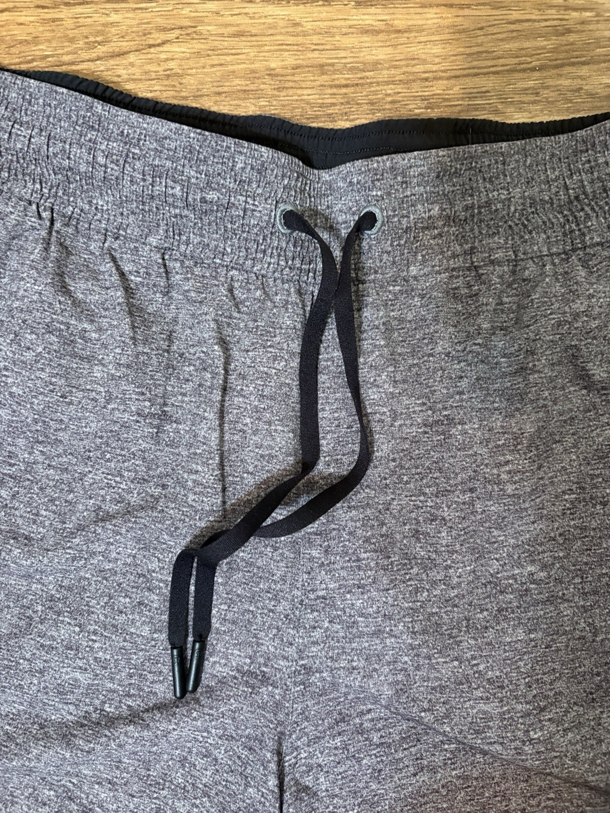 Lululemon Women’s Heather Lux Multi Black Spring Break Away Shorts II 3″ Size 12