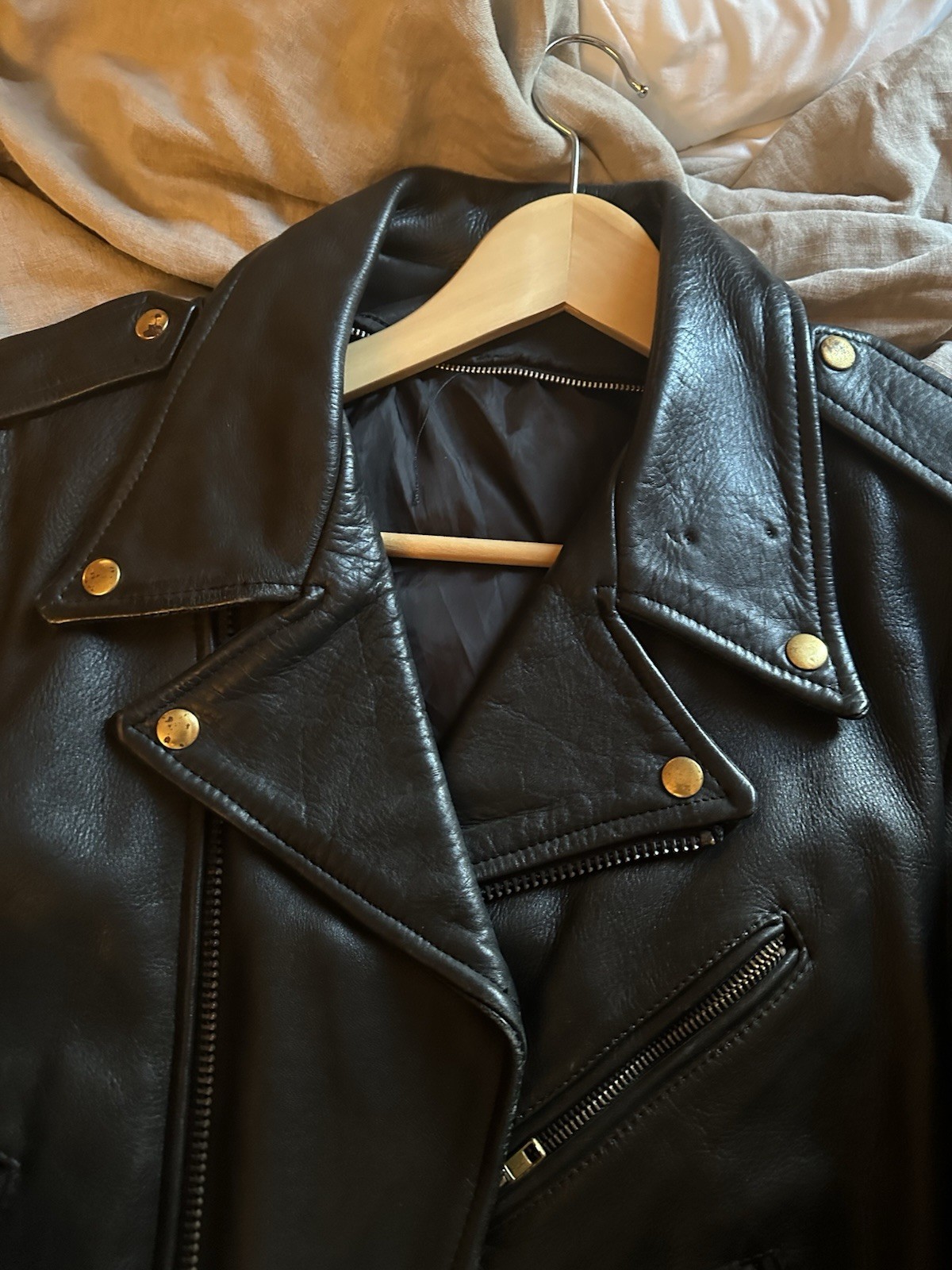 VINTAGE MOTORCYCLE LEATHER JACKET